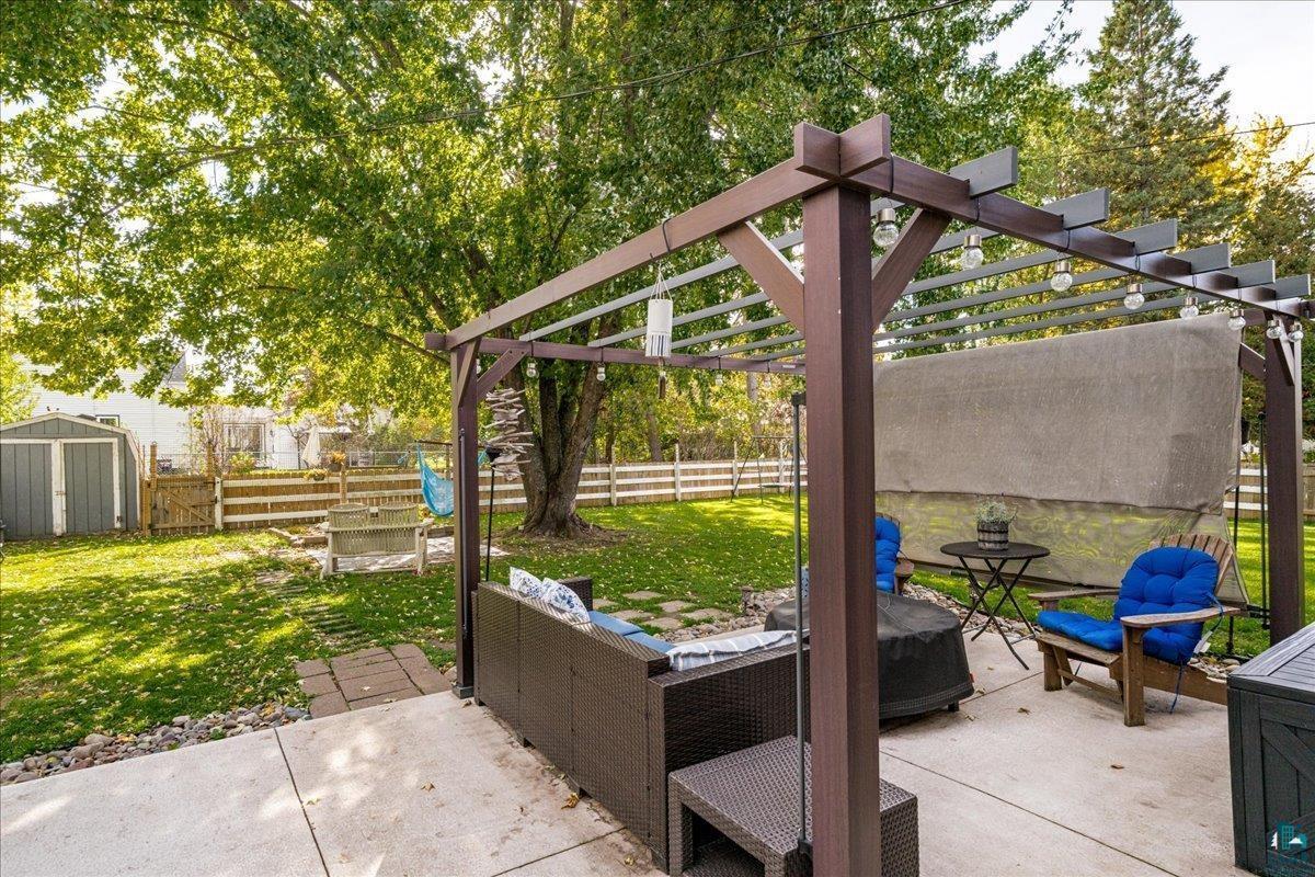 1314 Summit Avenue Property Photo 28