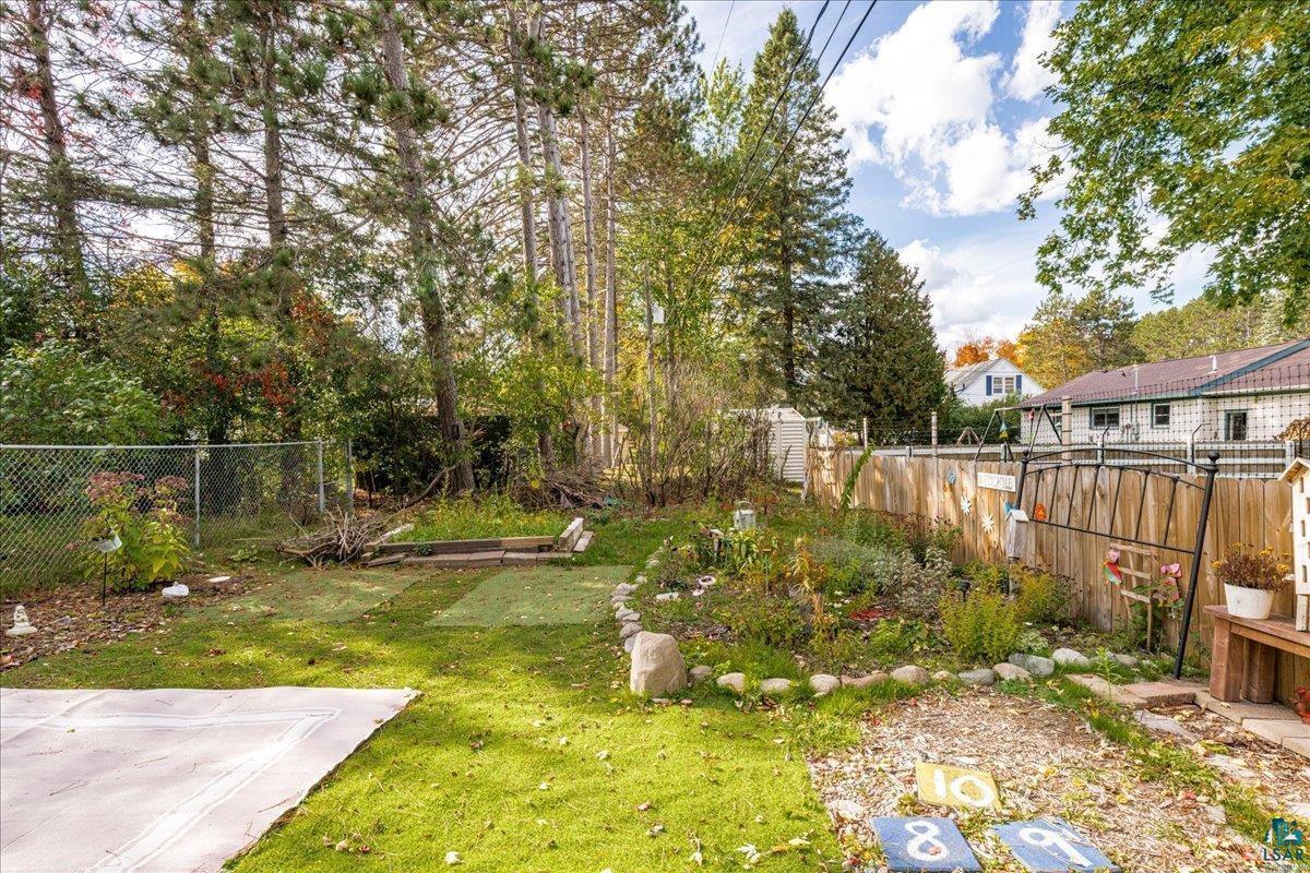 1314 Summit Avenue Property Photo 35