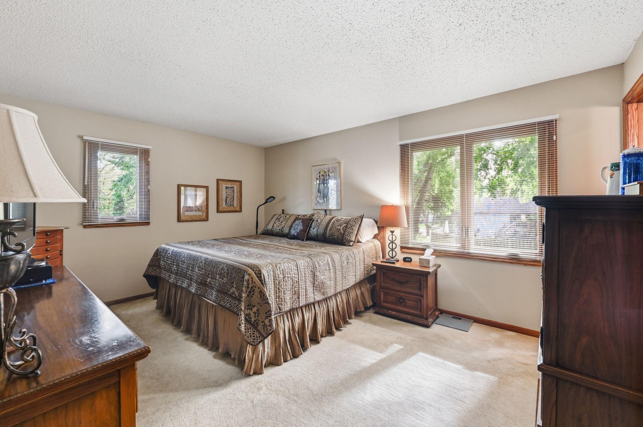 18731 Maple Leaf Drive Property Photo 20