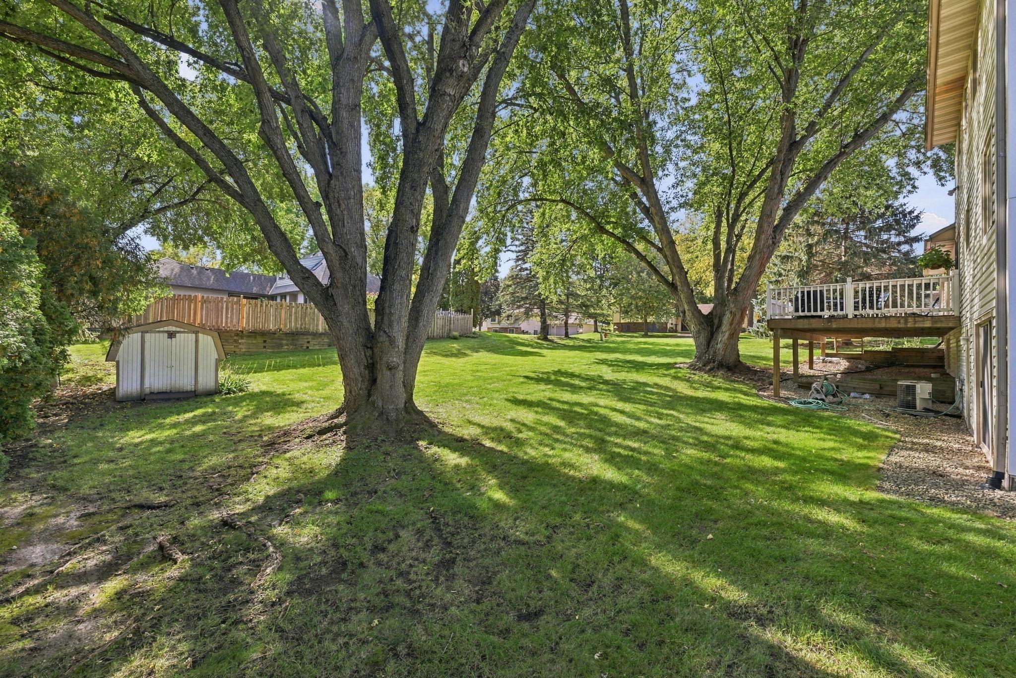 18731 Maple Leaf Drive Property Photo 26