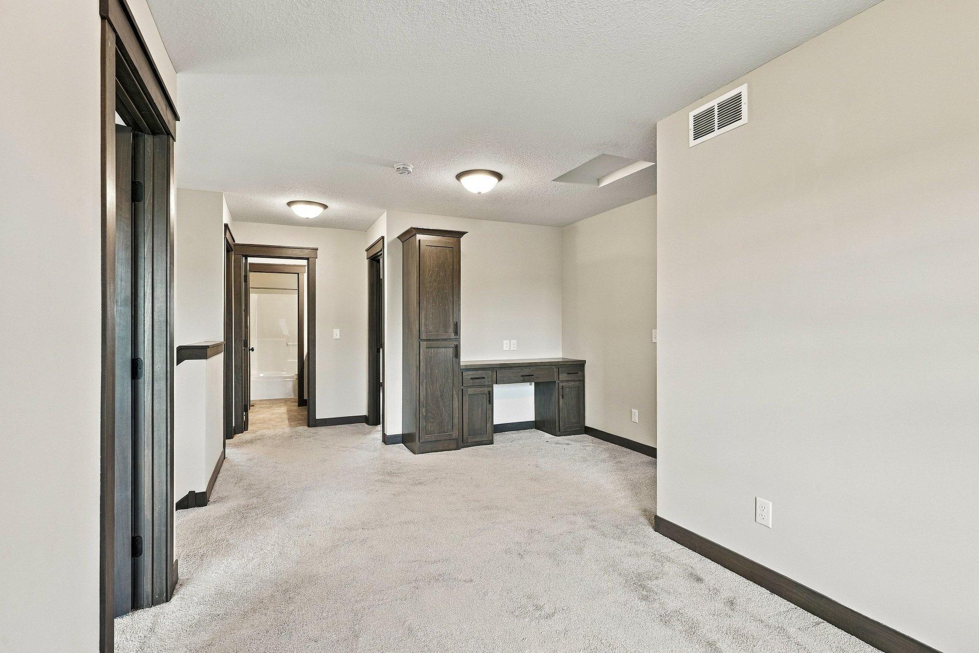 8212 198th Street W Property Photo 31