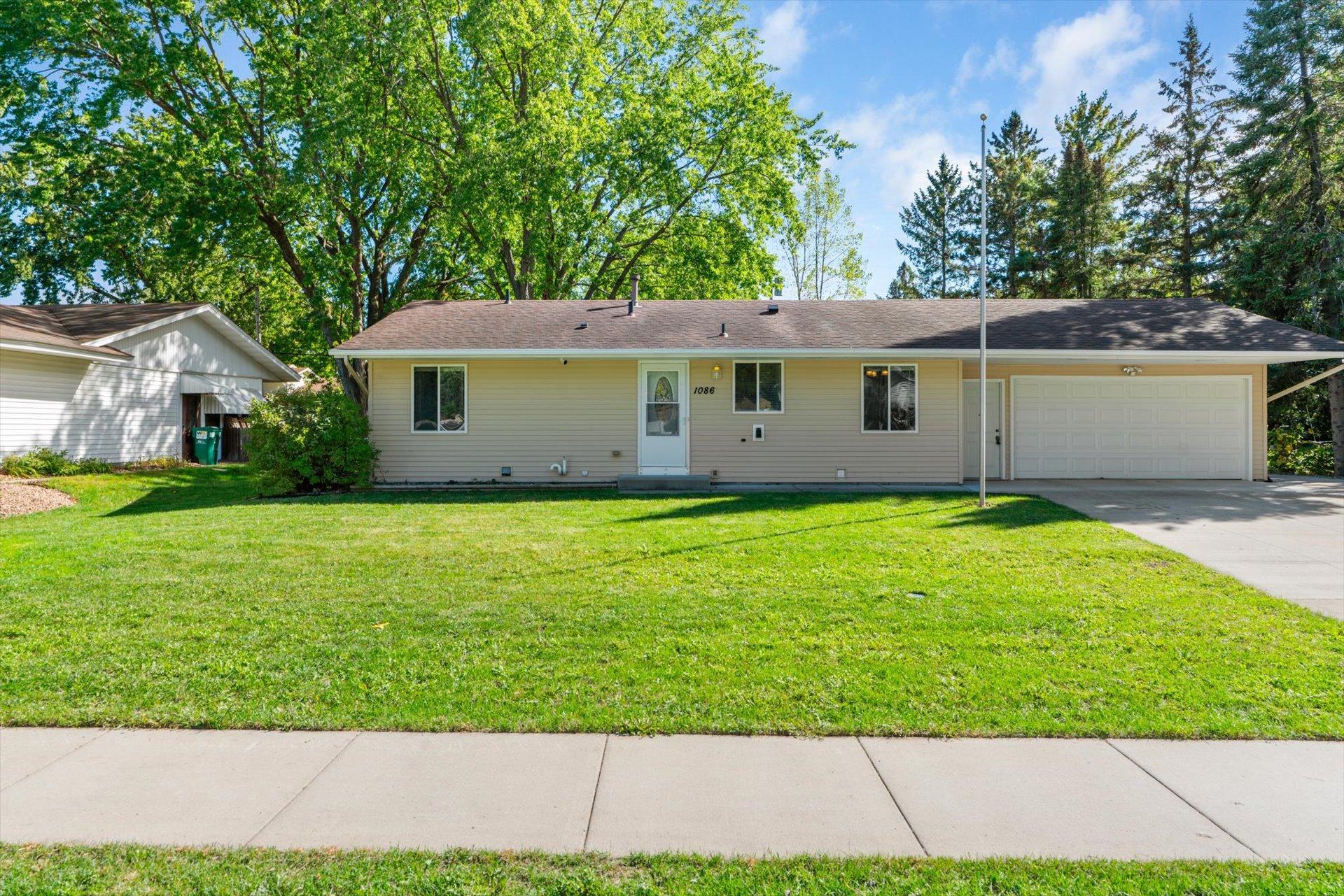 1086 Lowell Drive