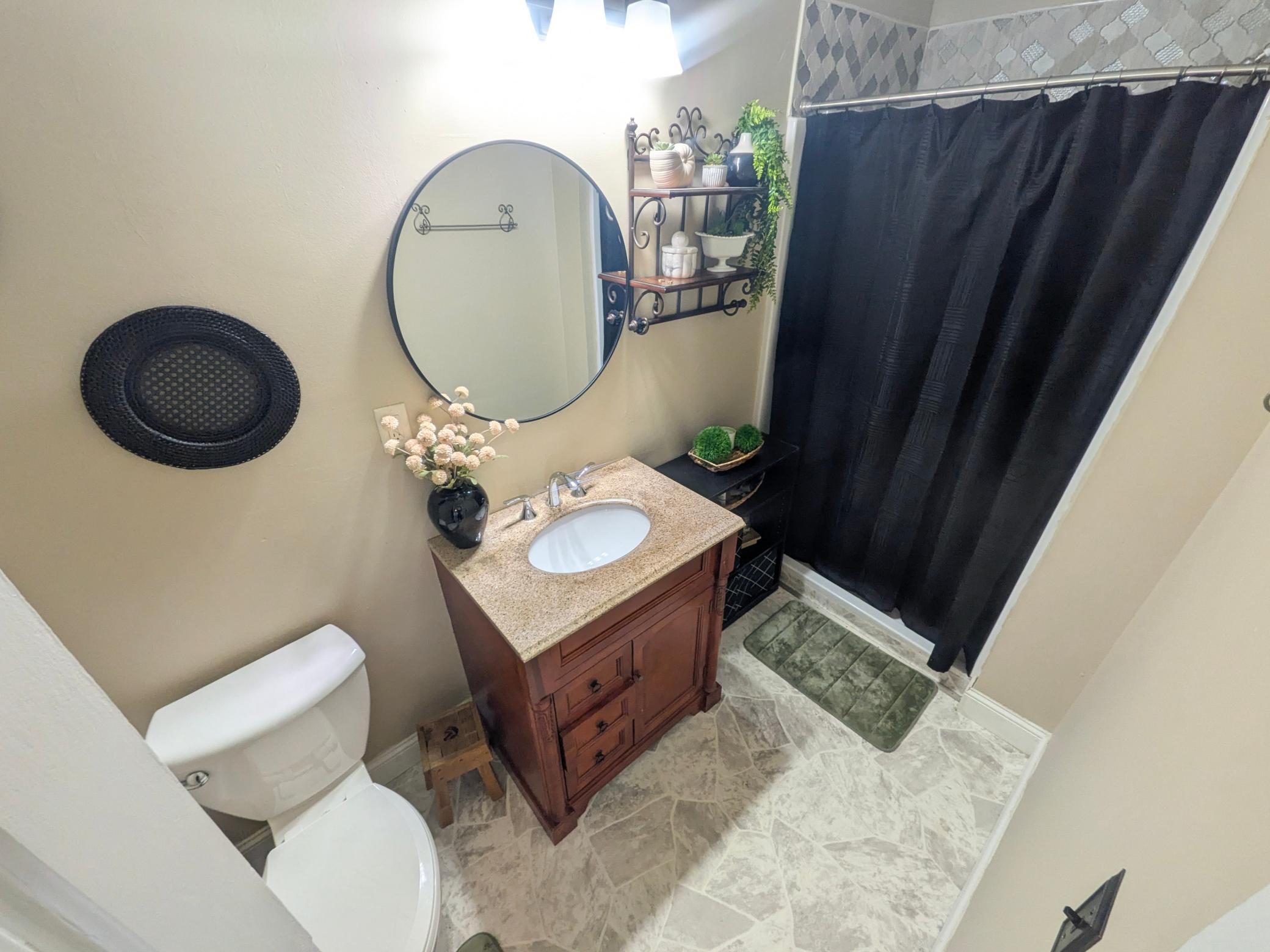 1133 Miller Avenue Property Photo 5