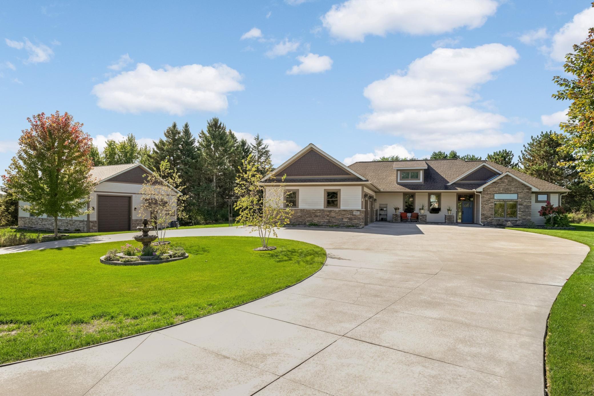 15850 116th Circle N Property Photo 1
