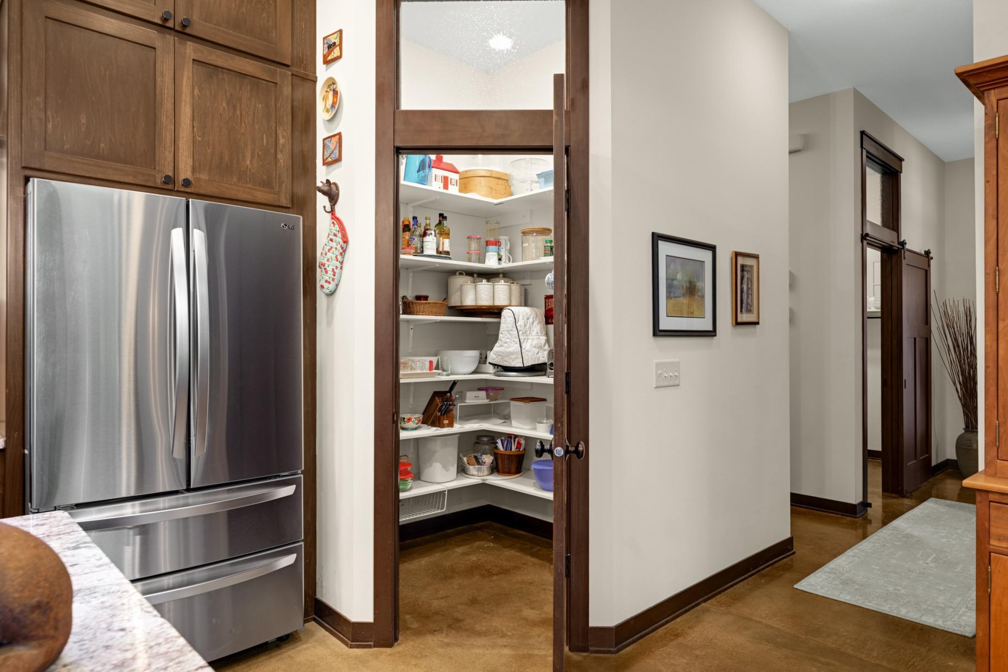 15850 116th Circle N Property Photo 8