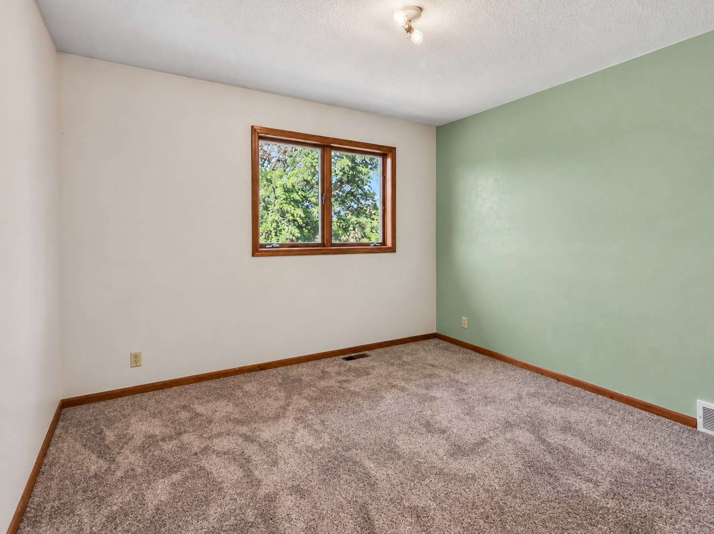 27396 County Road 45 Property Photo 16