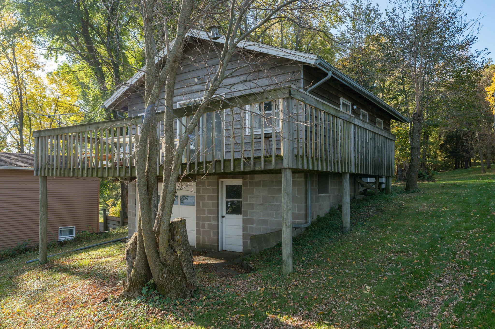 25076 Swedes Bay Lane Property Photo 2