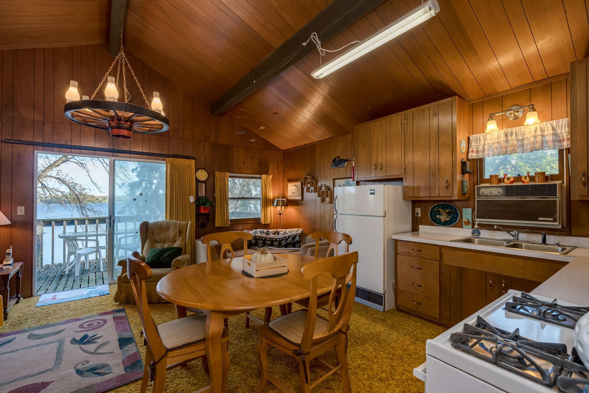 25076 Swedes Bay Lane Property Photo 8
