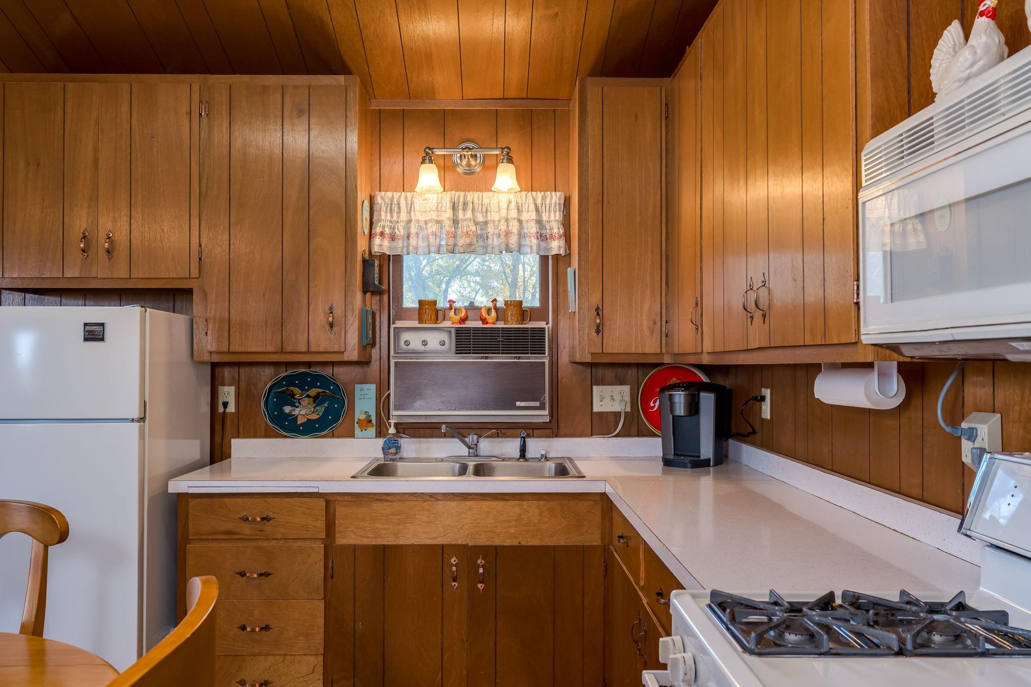 25076 Swedes Bay Lane Property Photo 19