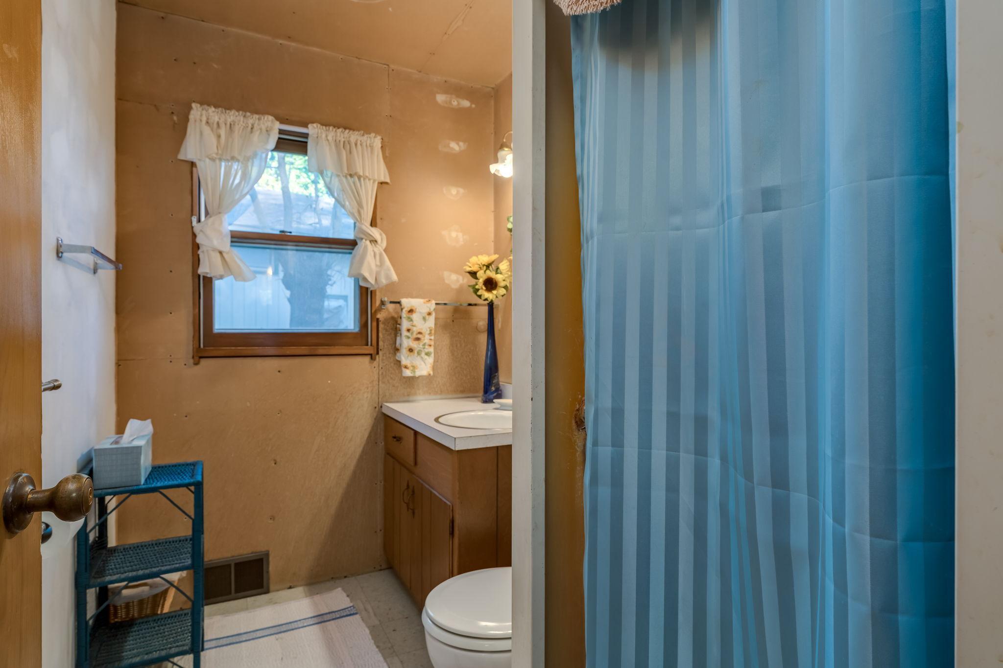 25076 Swedes Bay Lane Property Photo 26