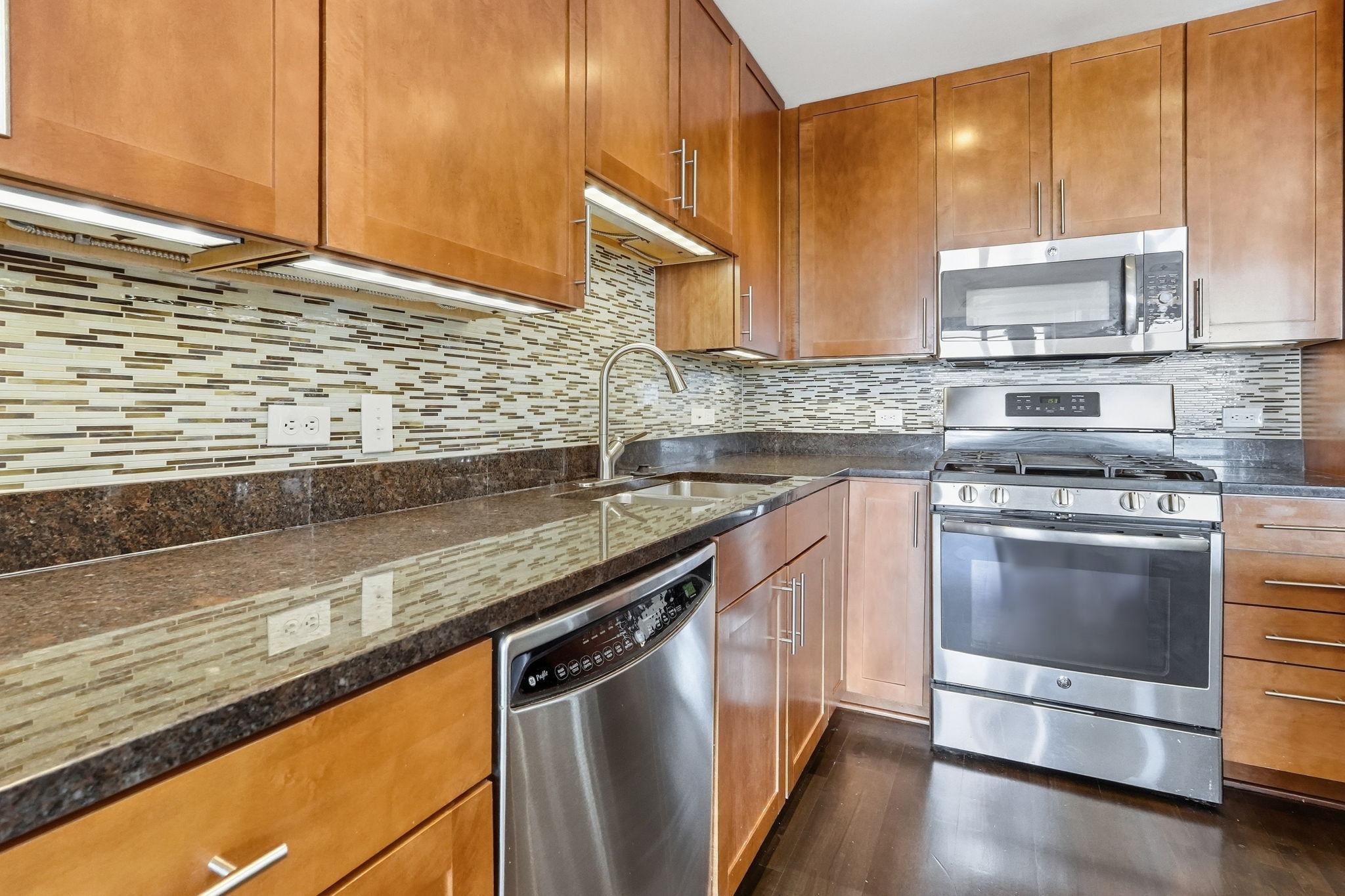 929 Portland Avenue 1807 Property Photo 15