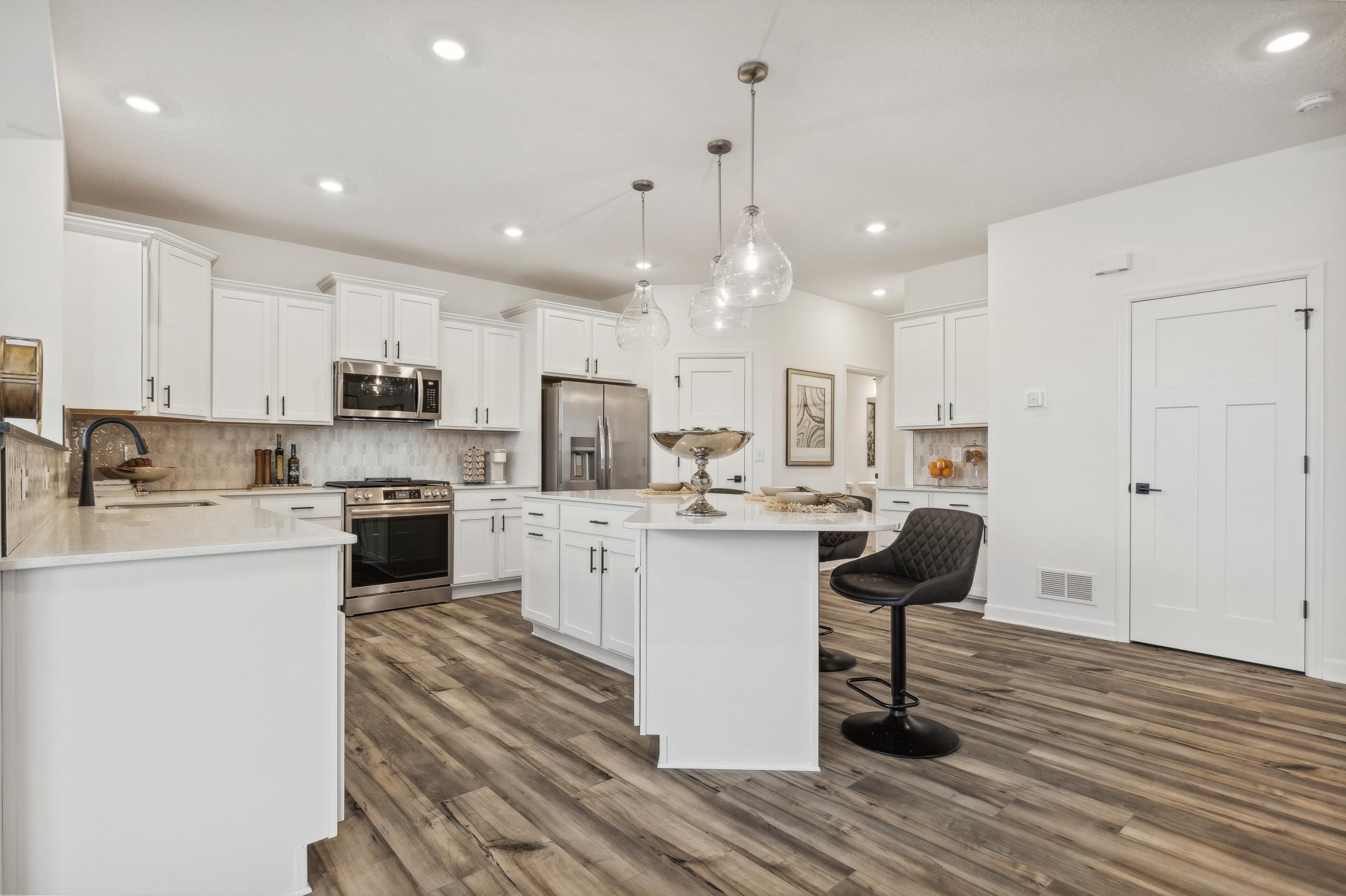 9897 50th Bay Ne Property Photo 10