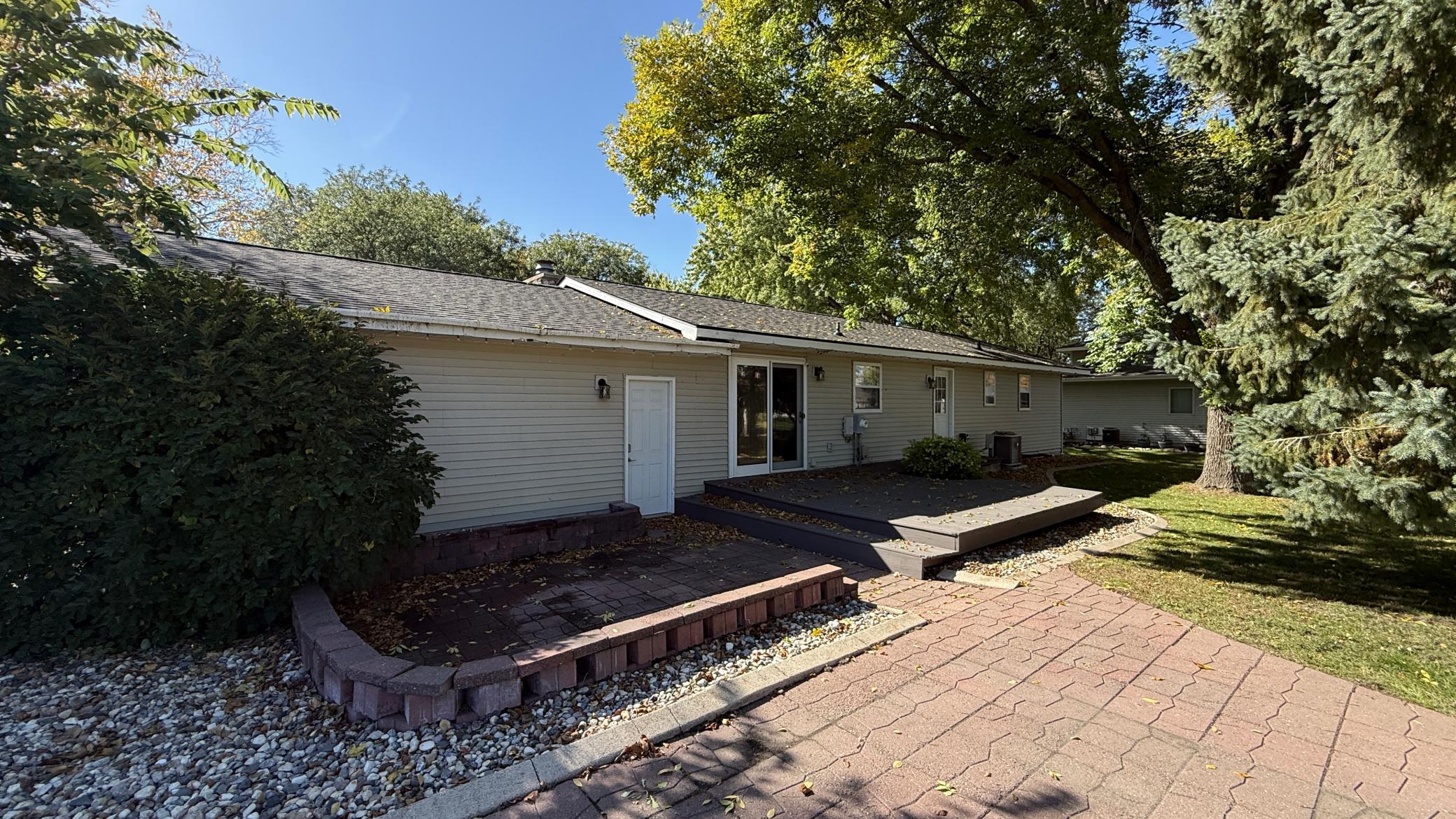 112 Orchard Circle Property Photo 5
