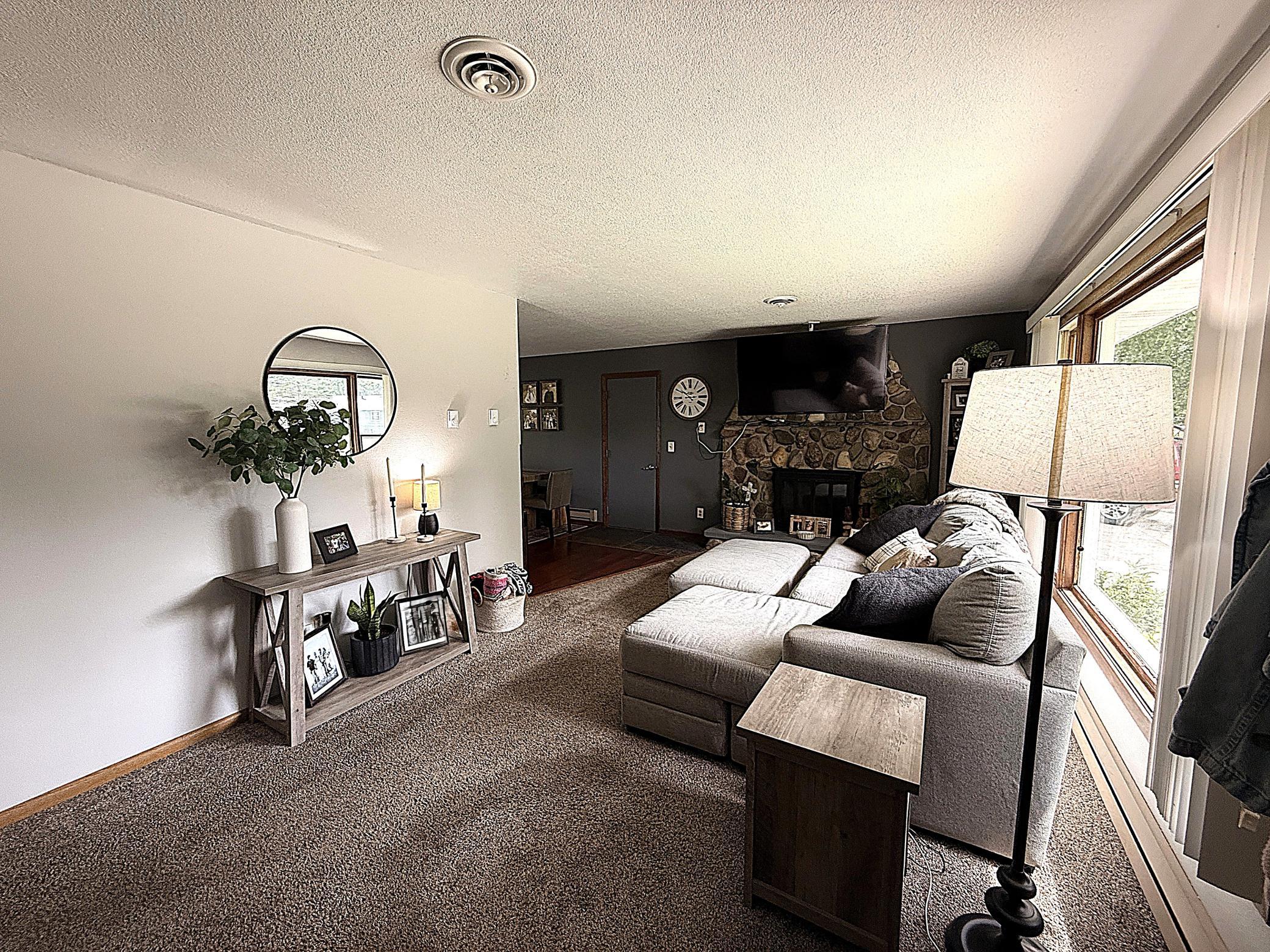 112 Orchard Circle Property Photo 8
