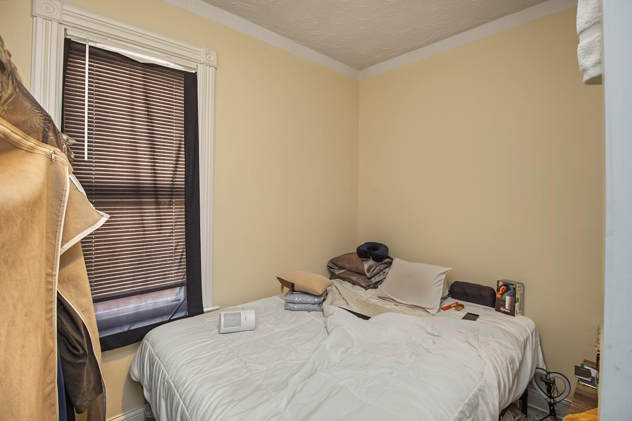 970 Sherburne Avenue Property Photo 9