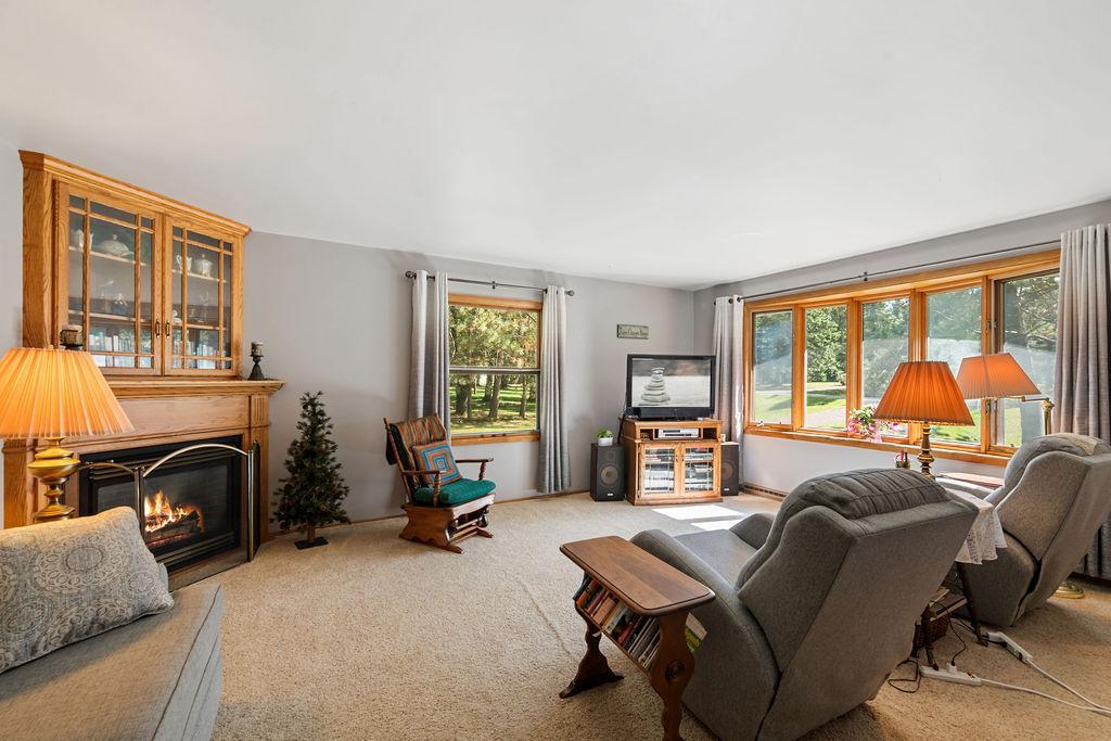 57 Bruce Circle Property Photo 4