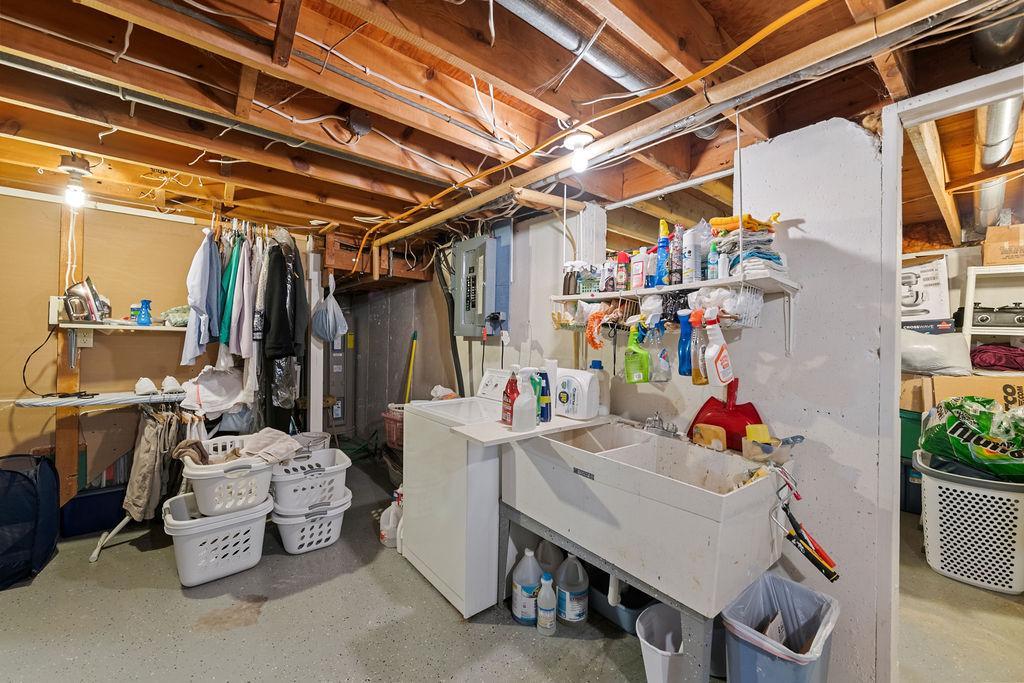 57 Bruce Circle Property Photo 33