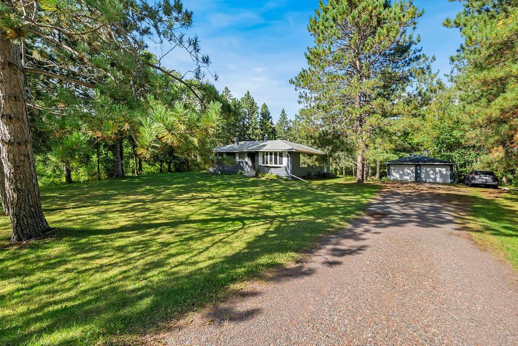 57 Bruce Circle Property Photo 38