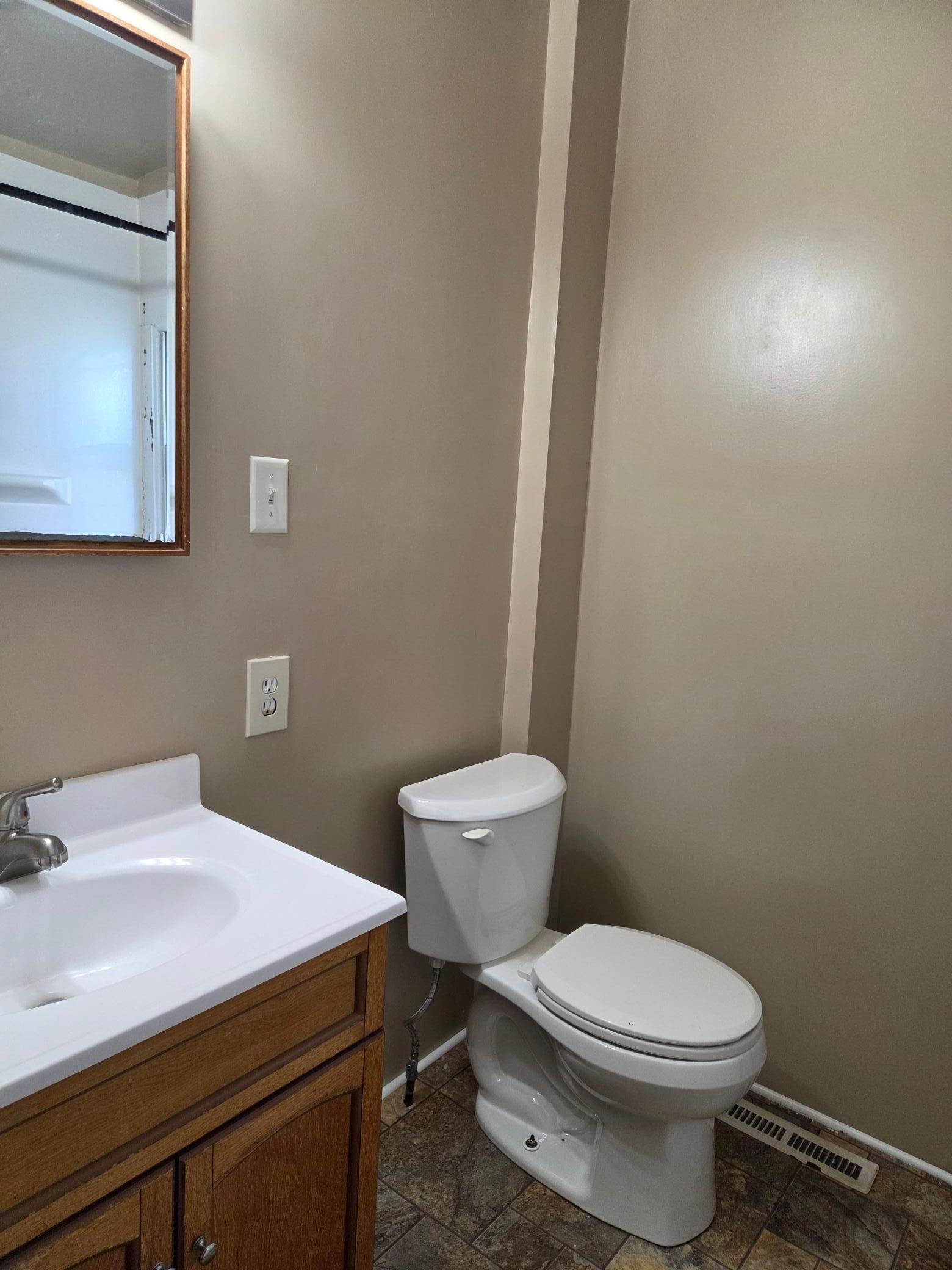 405 1st Avenue E Property Photo 13