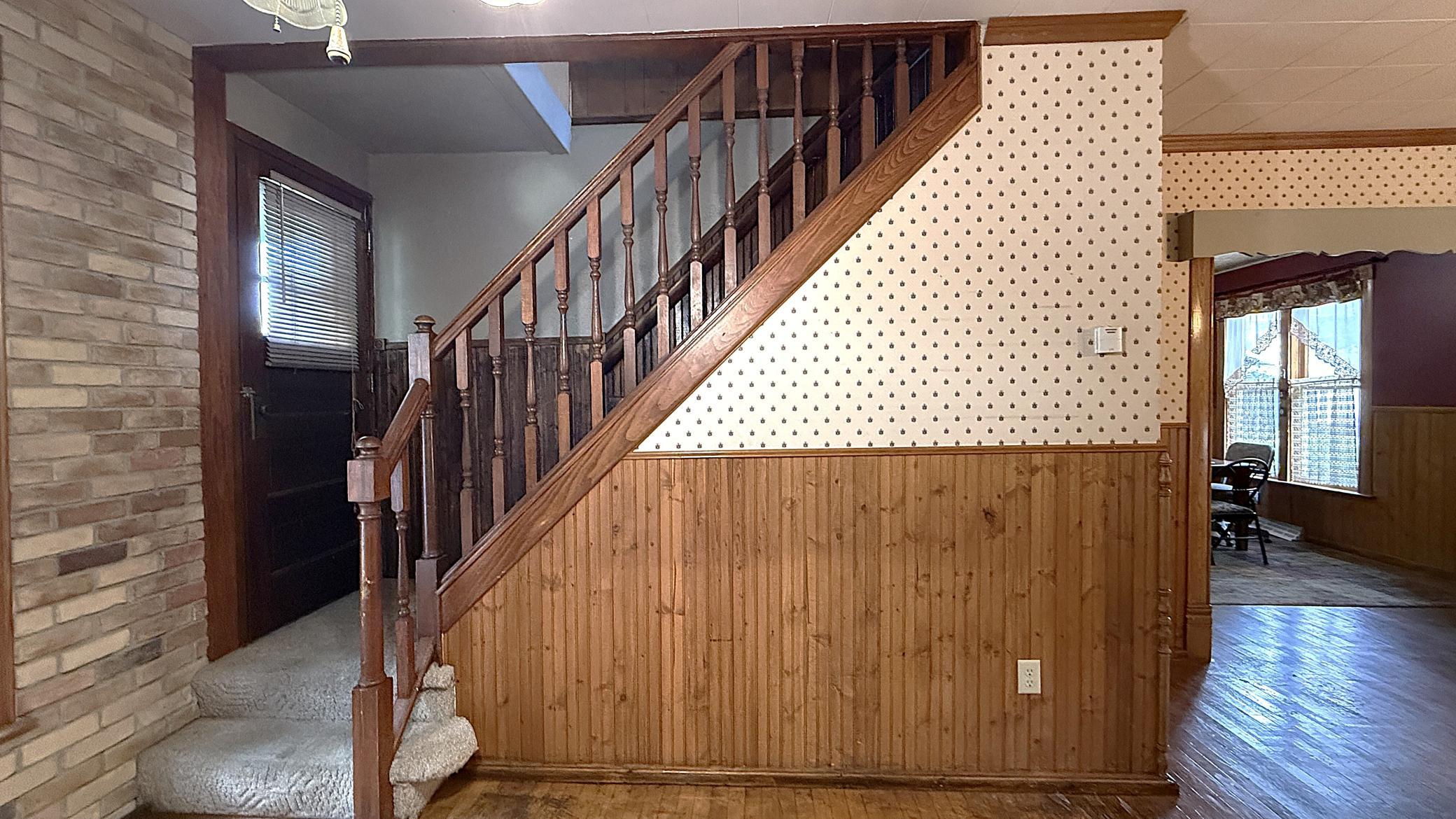 250 11th Avenue Property Photo 9