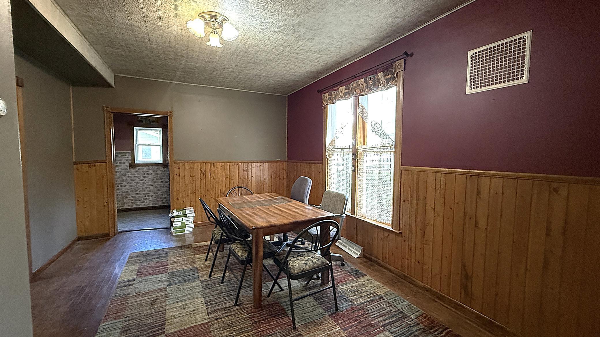 250 11th Avenue Property Photo 11