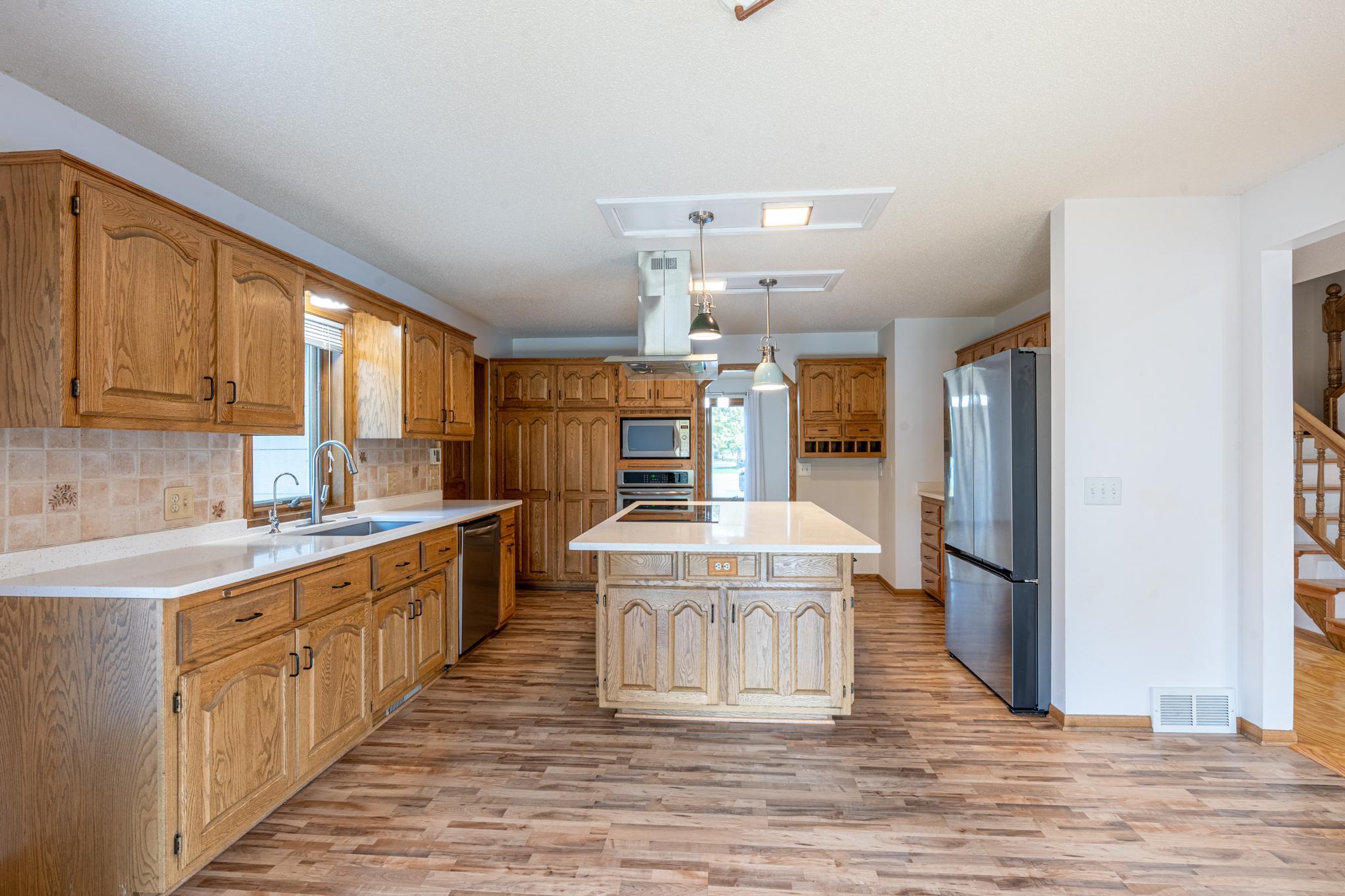 14008 Yellow Pine Street Nw Property Photo 4