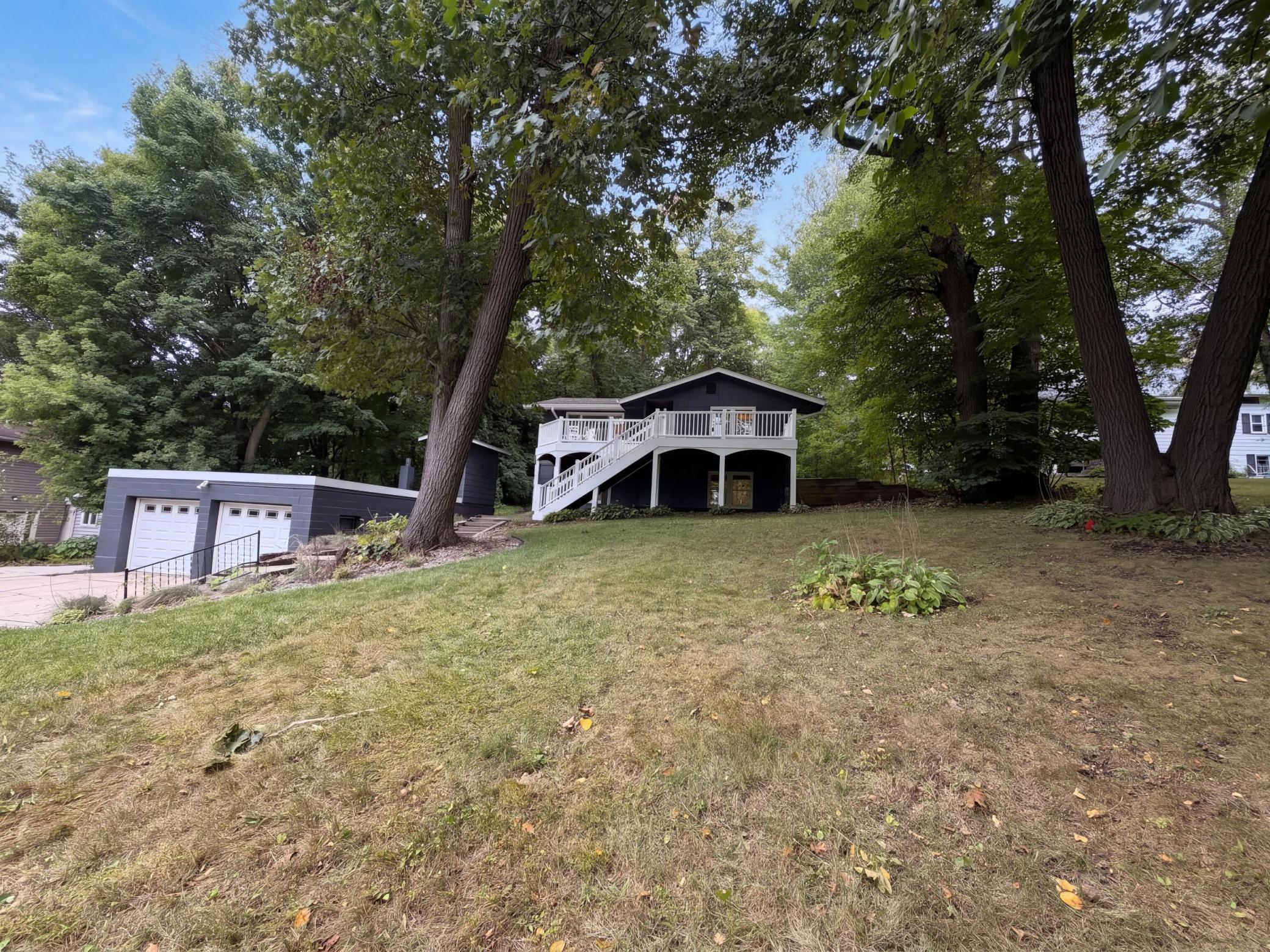 6710 Hopi Road Property Photo 1