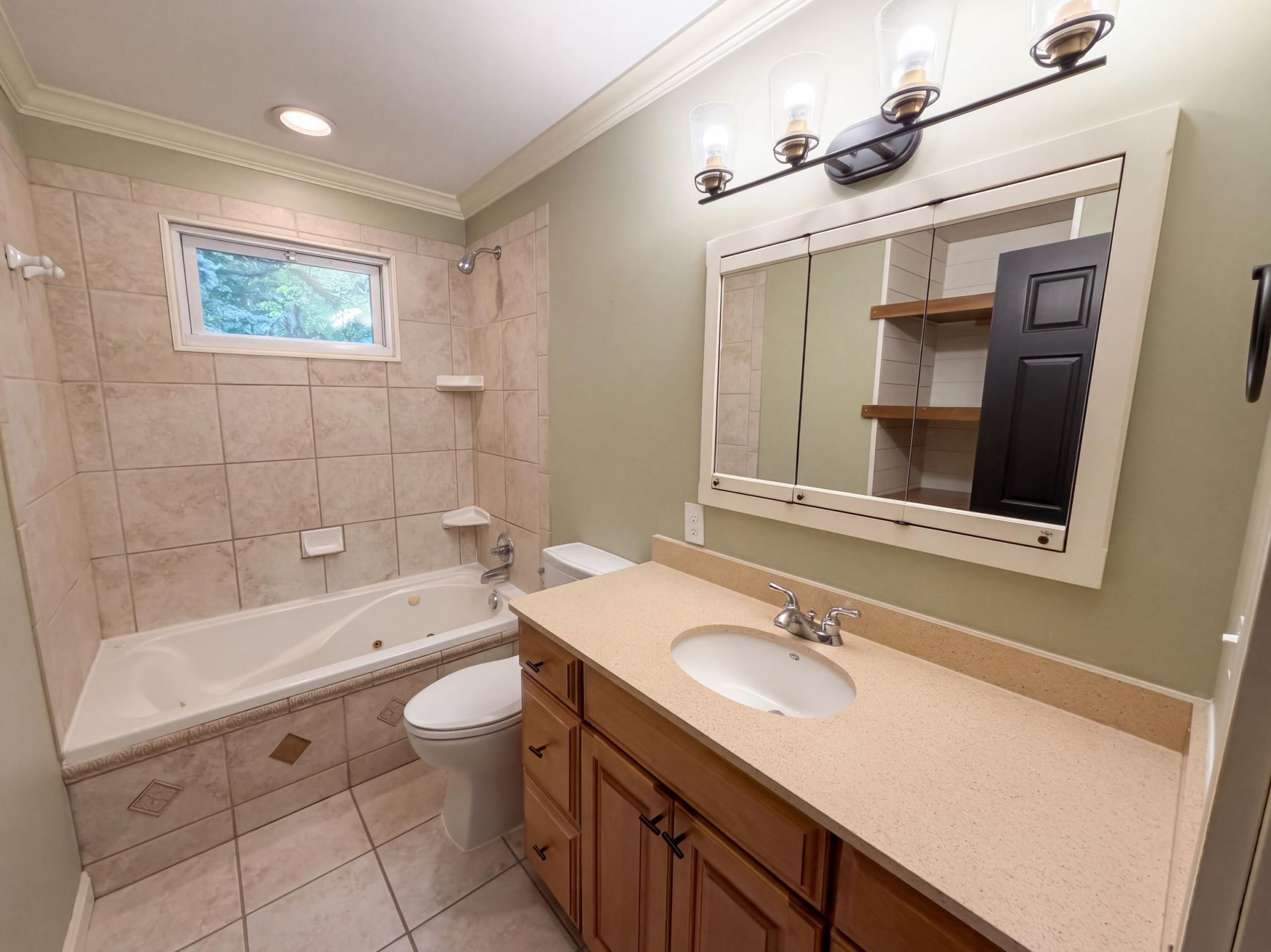 6710 Hopi Road Property Photo 8