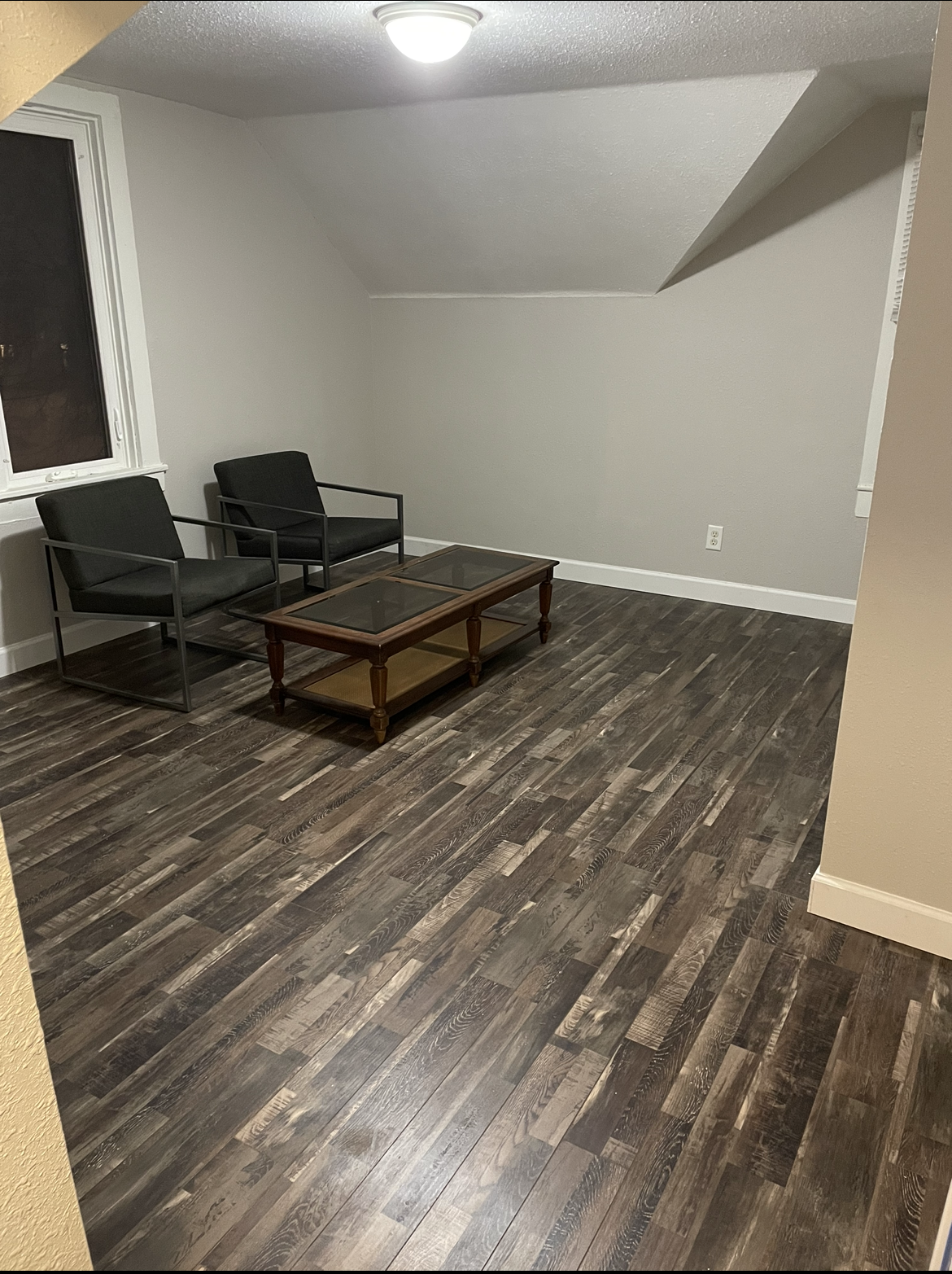 308 Stevens Street W Property Photo 13