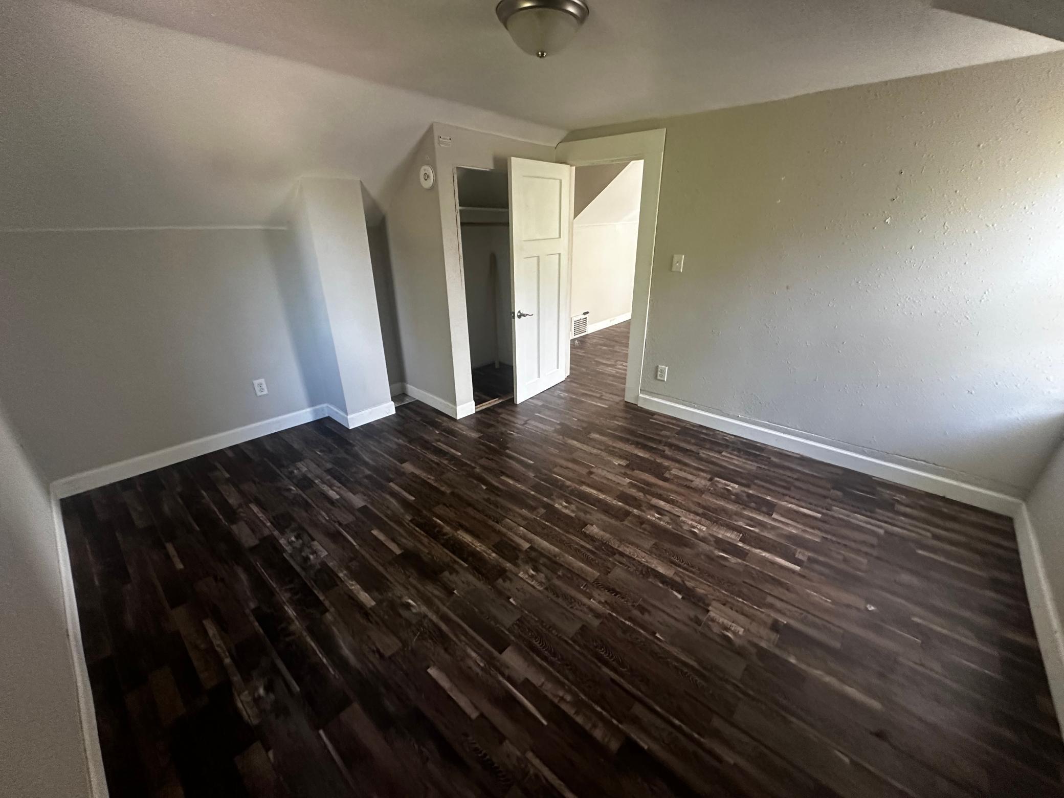 308 Stevens Street W Property Photo 21