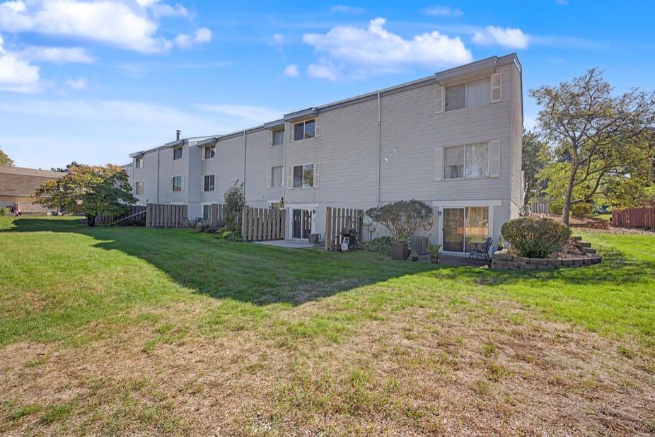 2281 Pond Avenue Property Photo 18