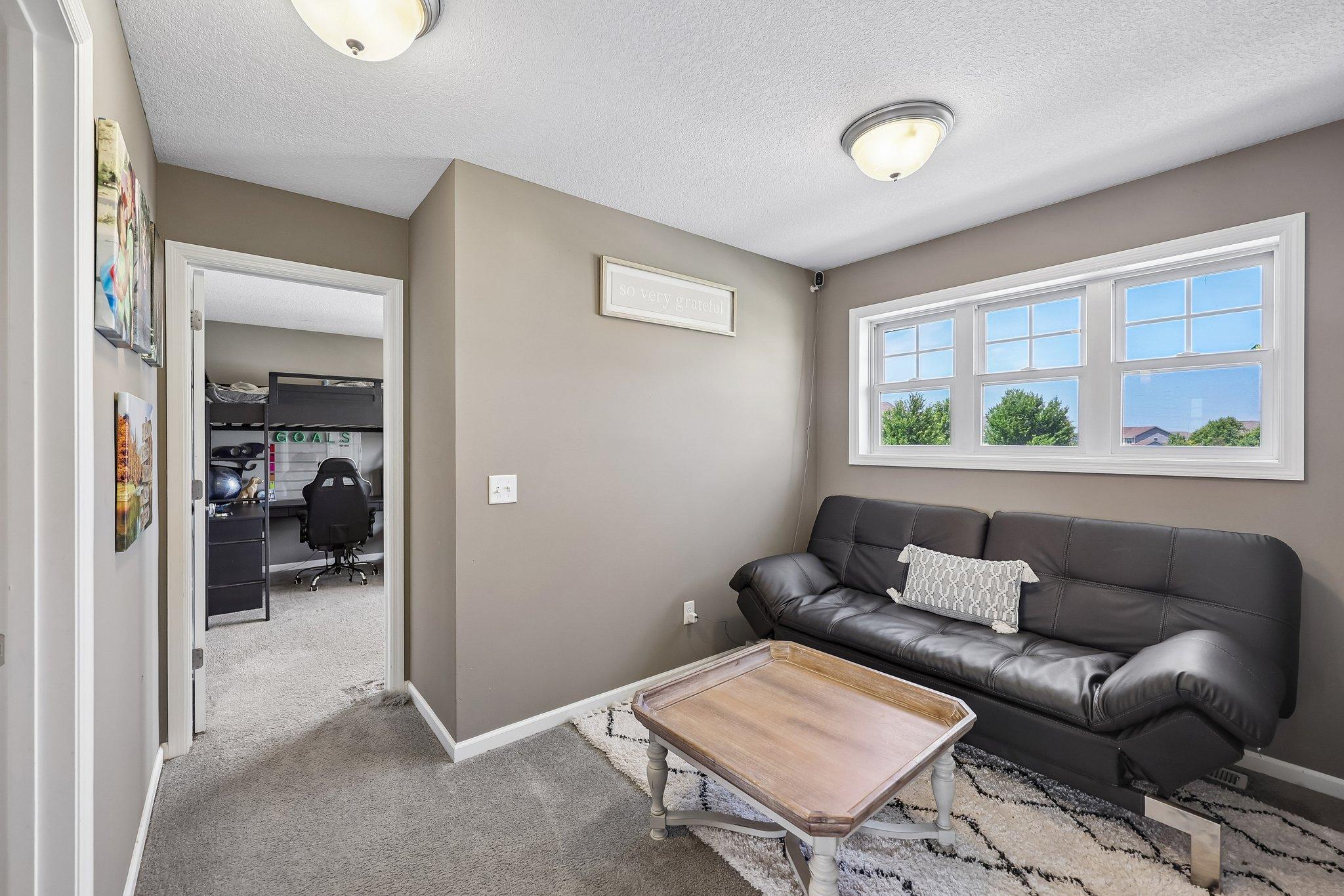 12309 Lever Street Ne Property Photo 20