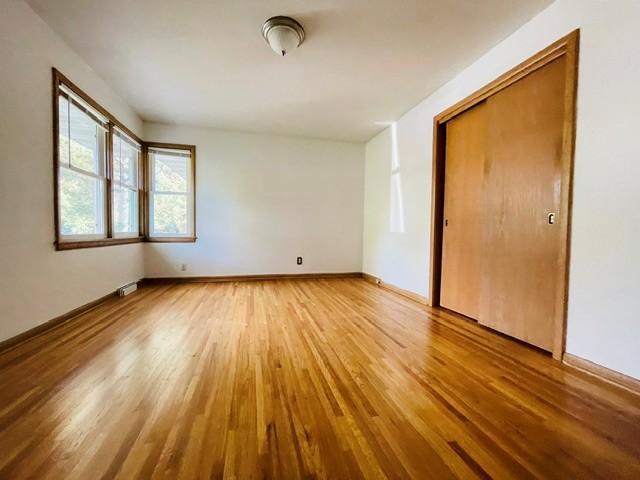6332 Vincent Avenue S Property Photo 5