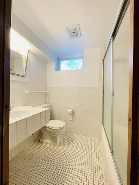 6332 Vincent Avenue S Property Photo 16