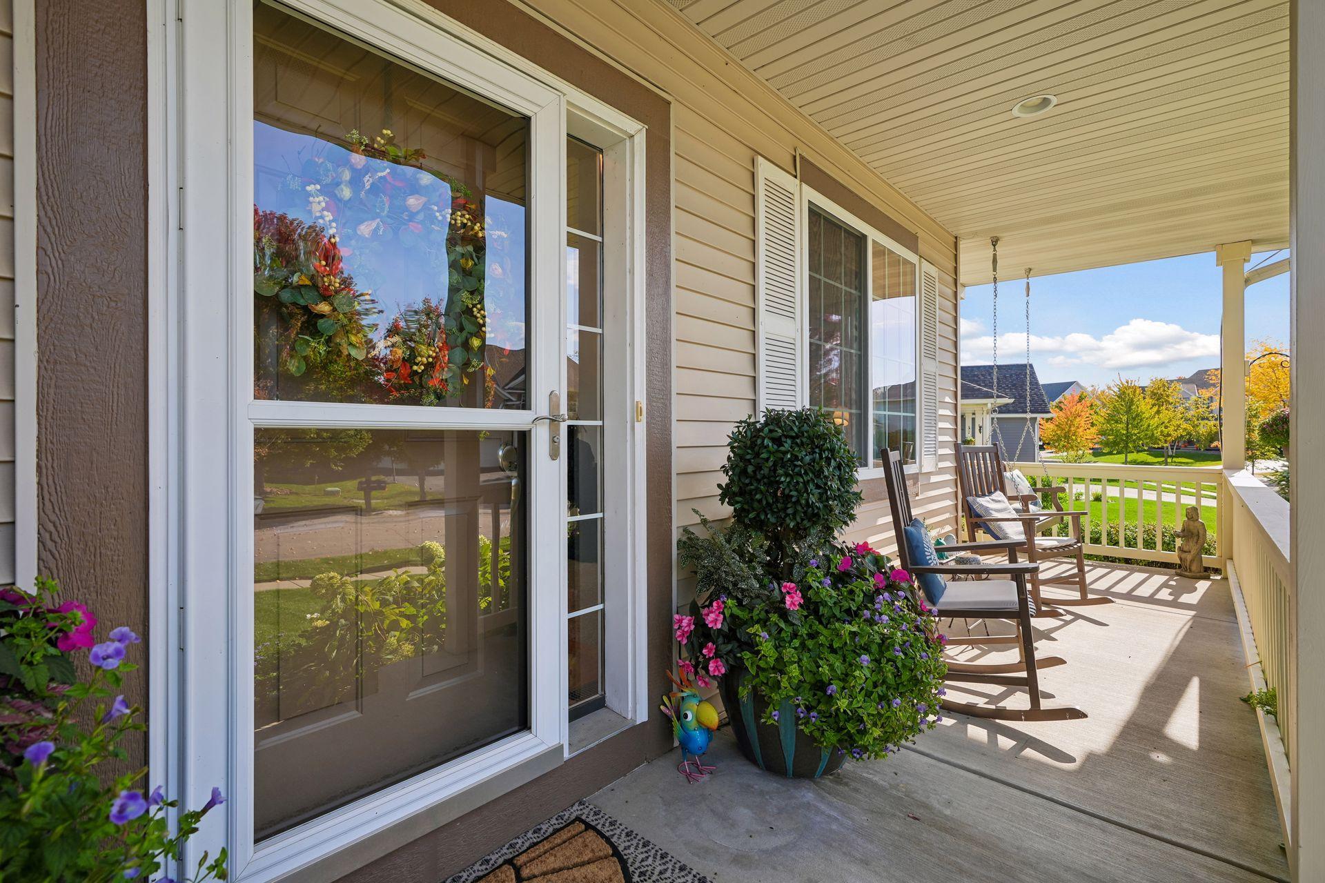 9537 Glacier Road Property Photo 6