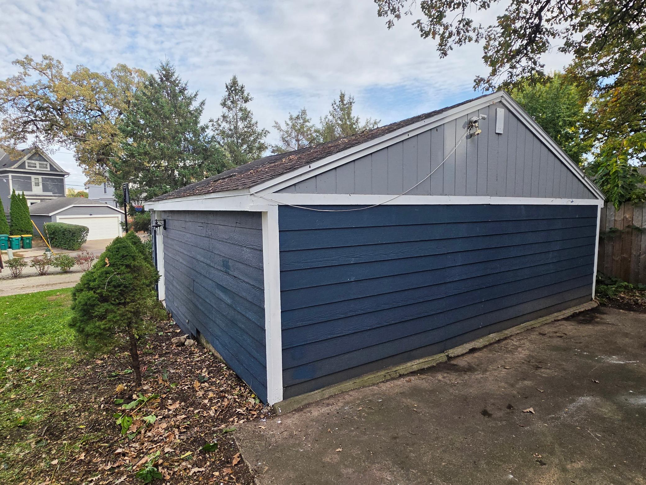 320 Vine Avenue Property Photo 20