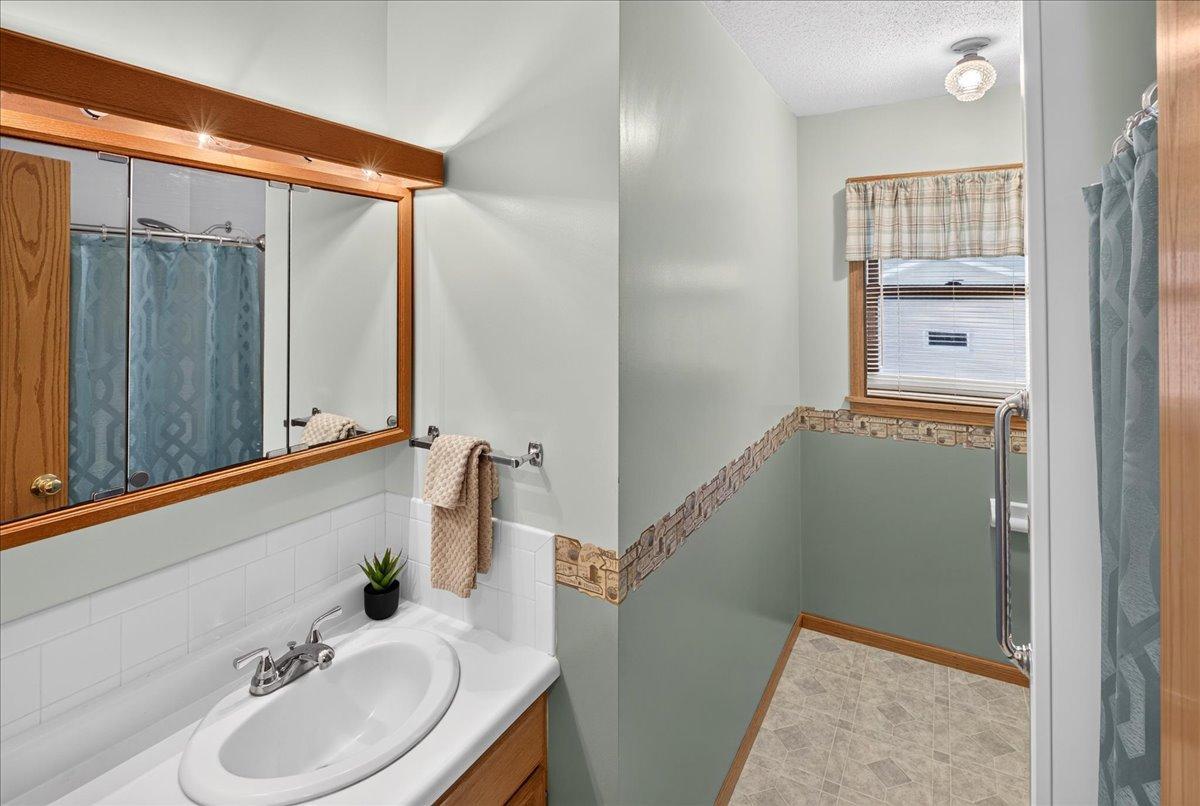 24 Willow Circle Property Photo 23