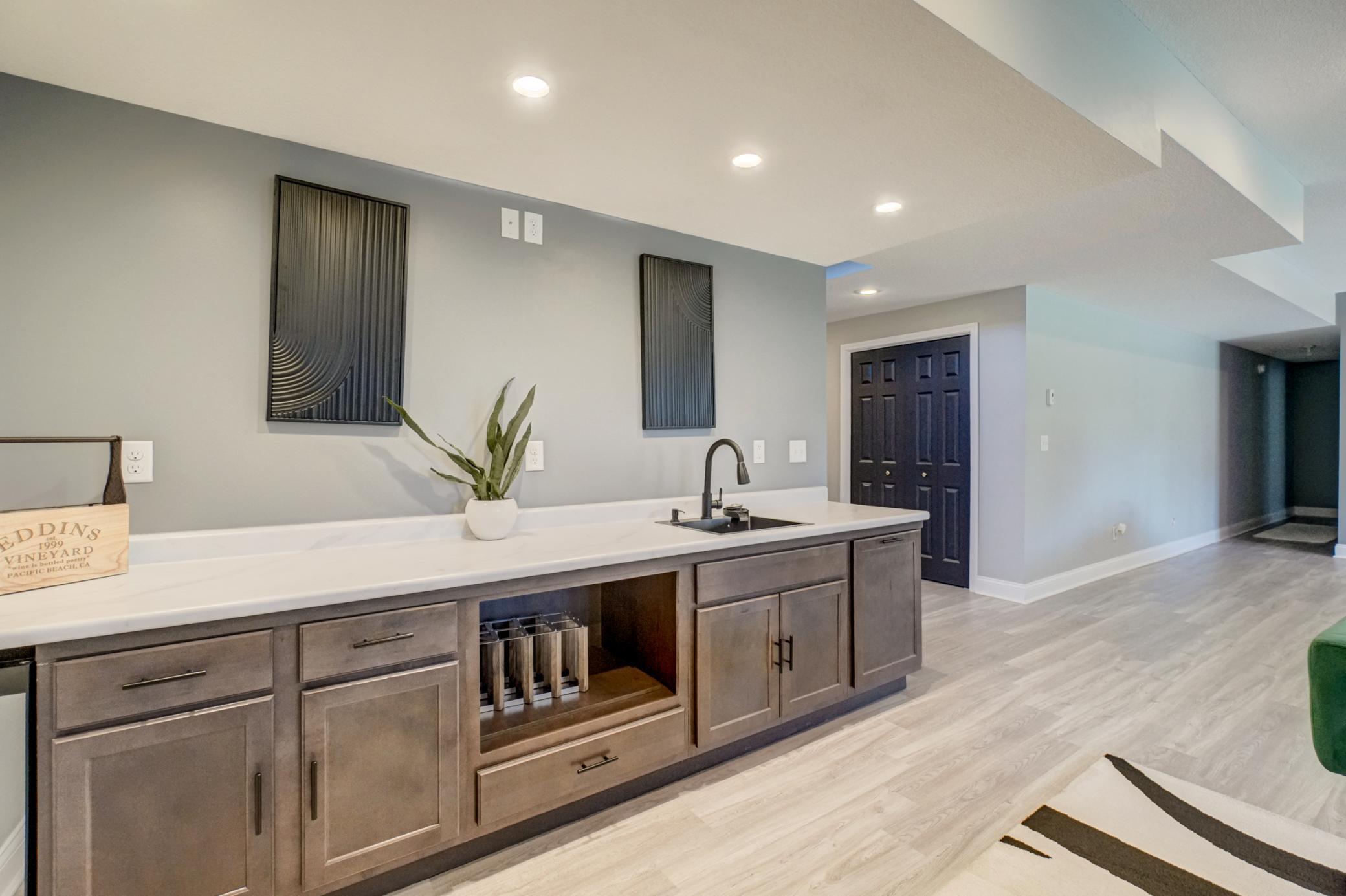 5204 Porchlight Bay Property Photo 35