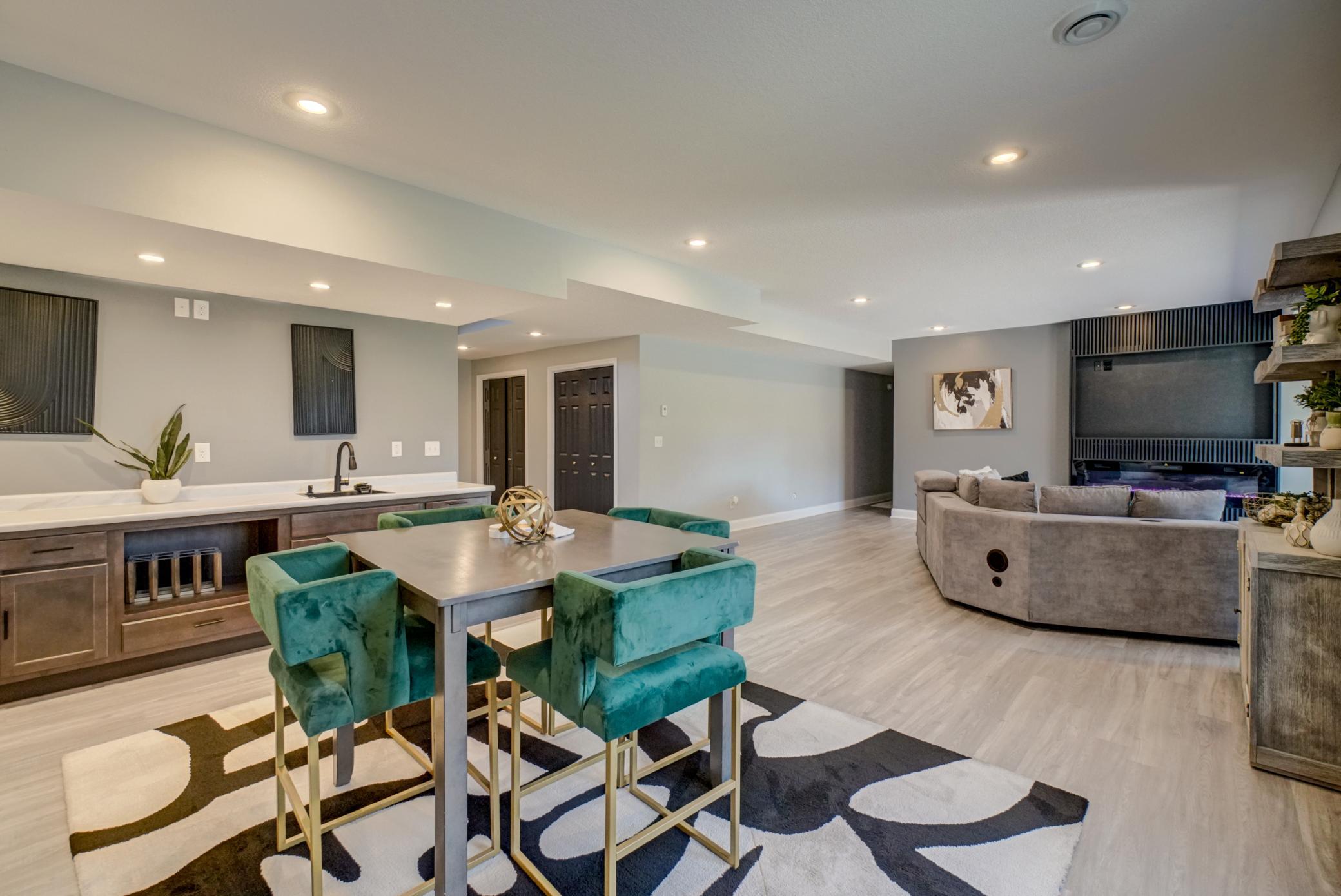 5204 Porchlight Bay Property Photo 36