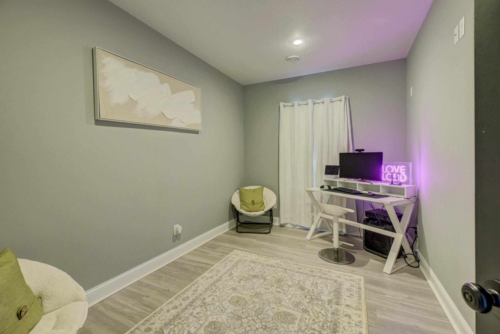 5204 Porchlight Bay Property Photo 39