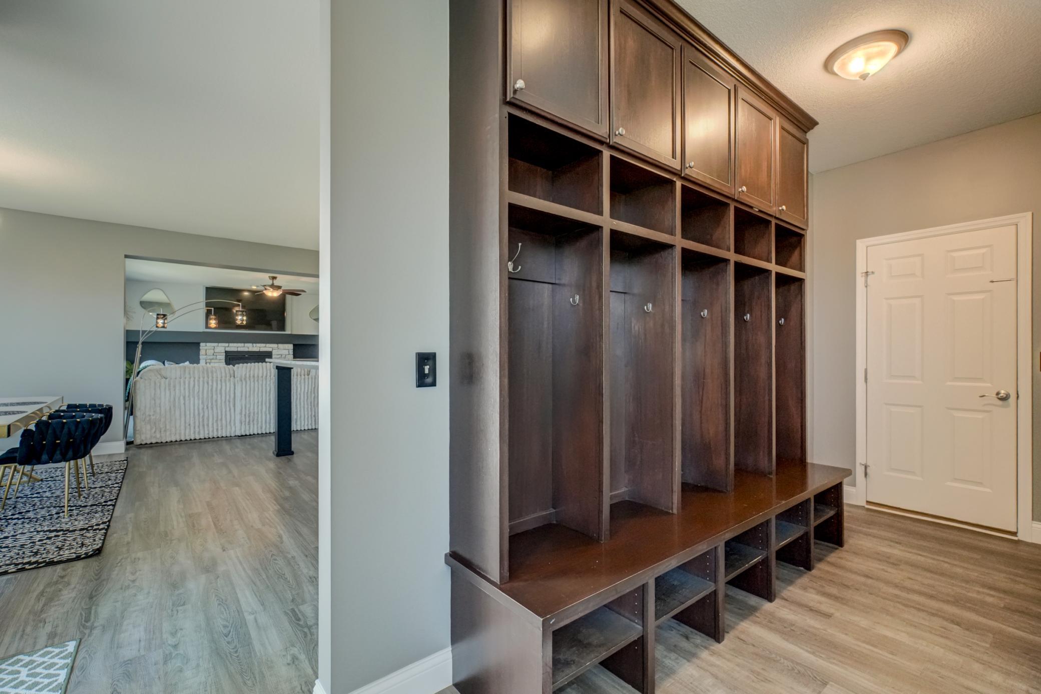 5204 Porchlight Bay Property Photo 43
