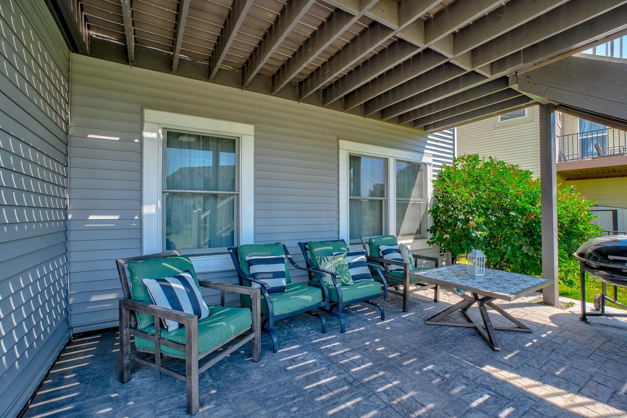 5204 Porchlight Bay Property Photo 47