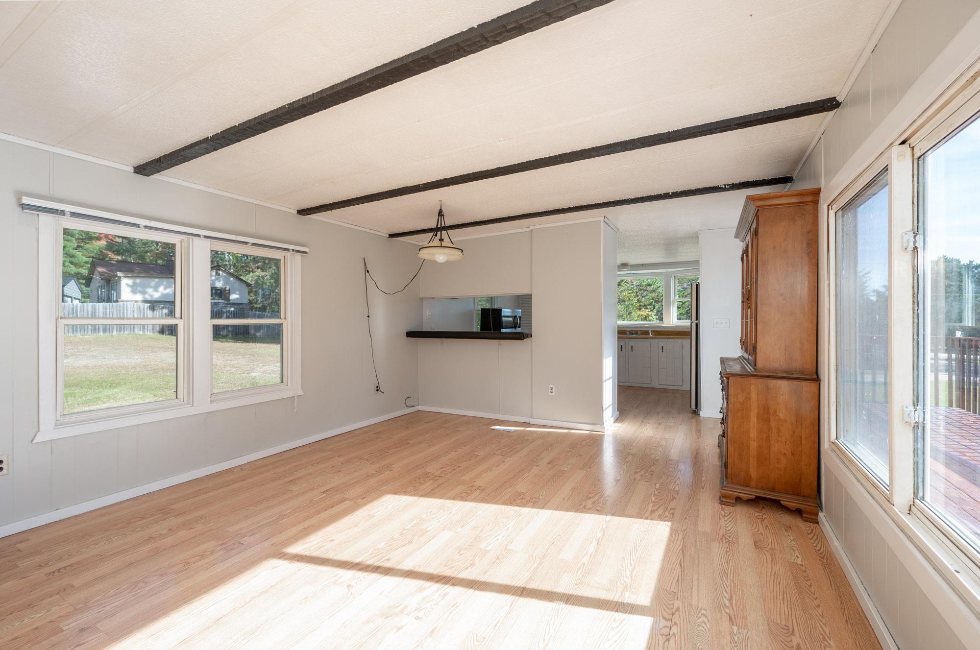 2540 Diane Lane Property Photo 3