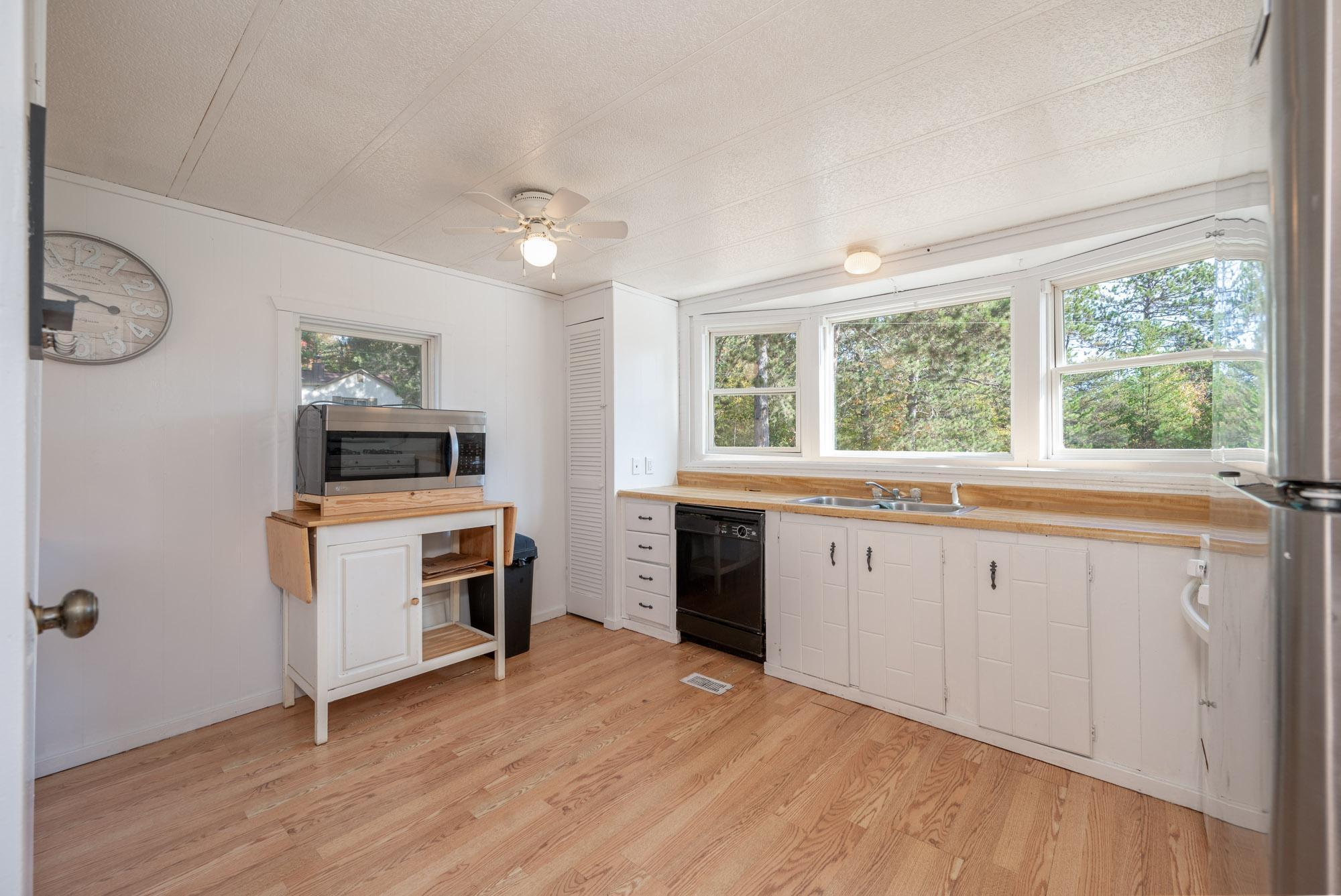 2540 Diane Lane Property Photo 6