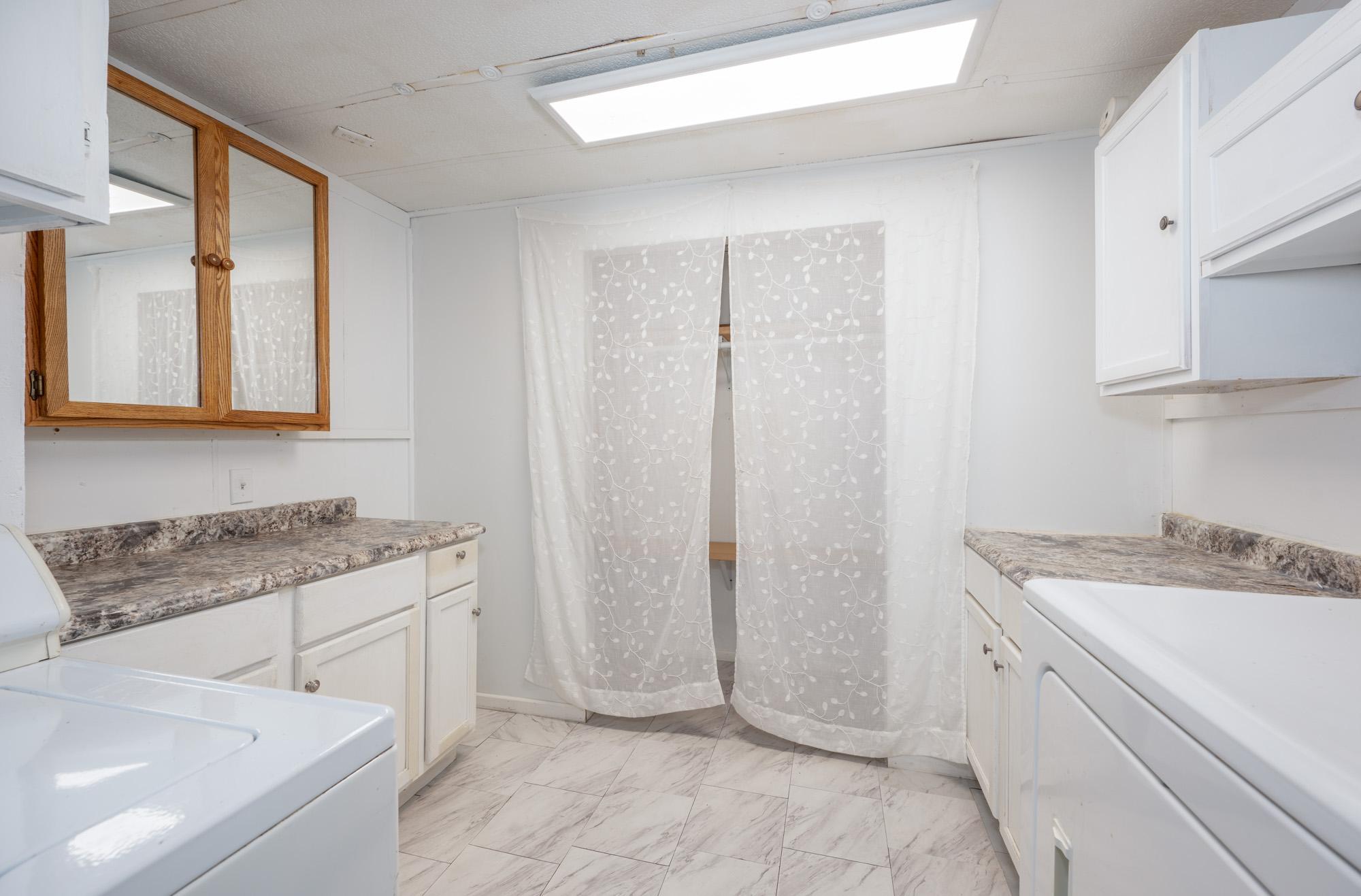 2540 Diane Lane Property Photo 11