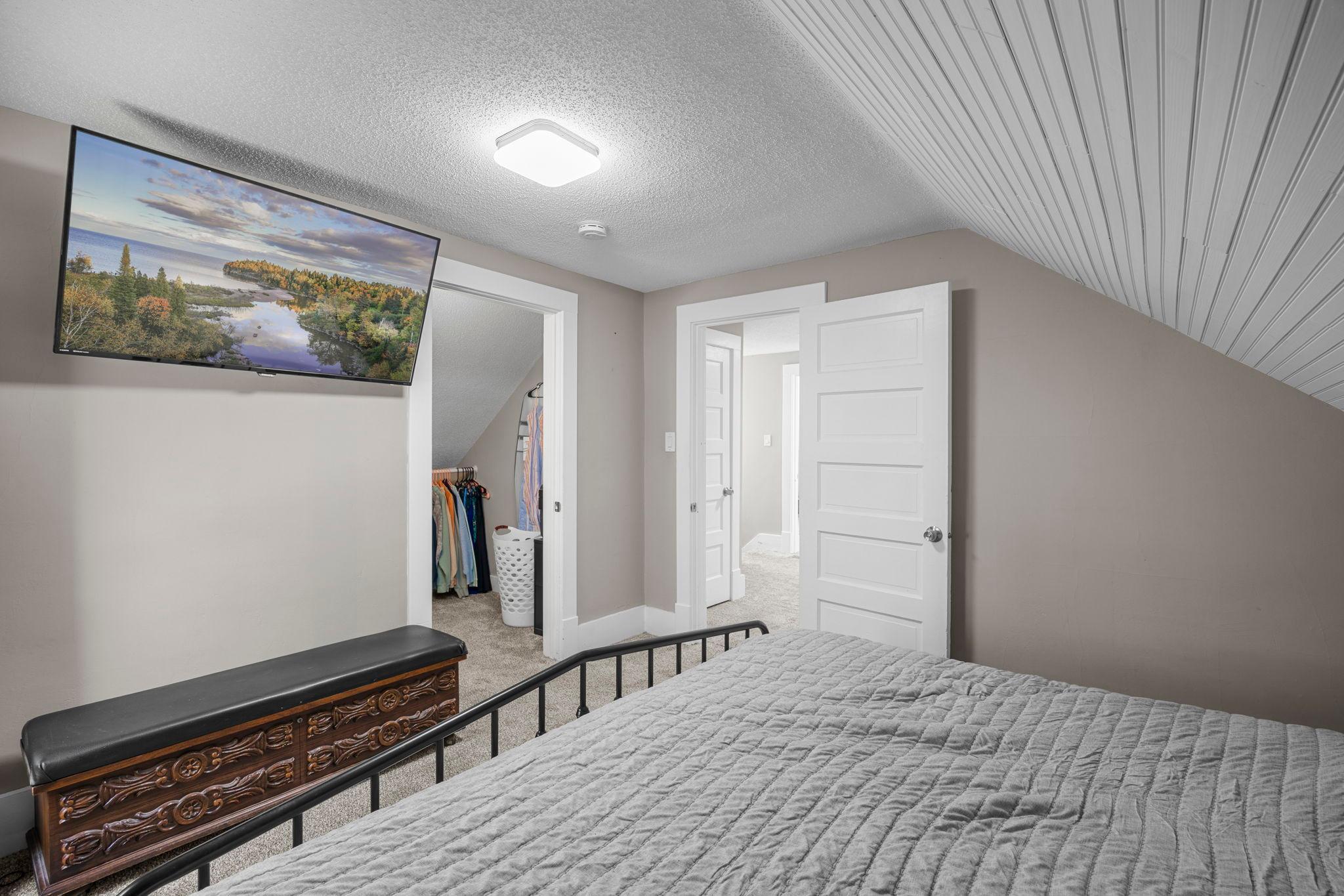 511 Ellsworth Avenue Property Photo 23