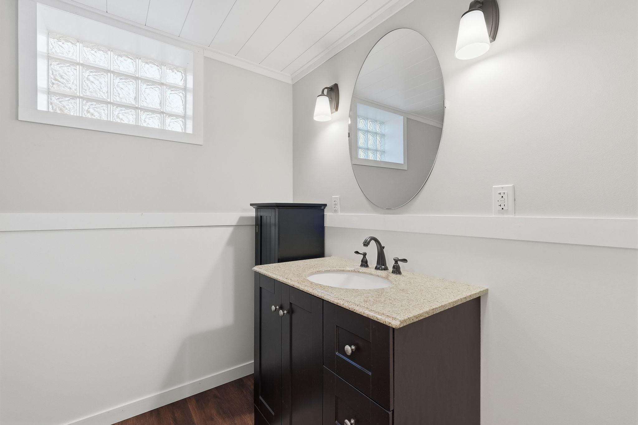 611 Central Avenue Property Photo 25