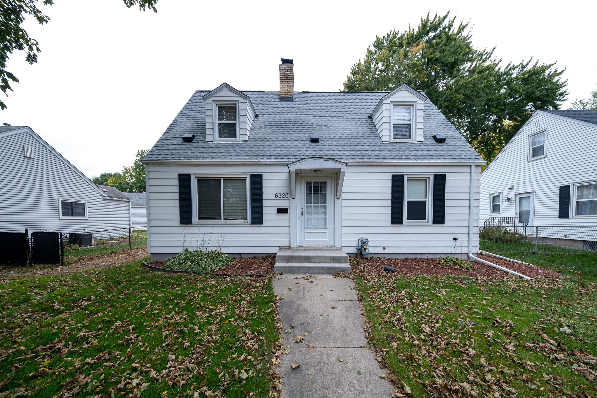6920 Penn Avenue S Property Photo 1
