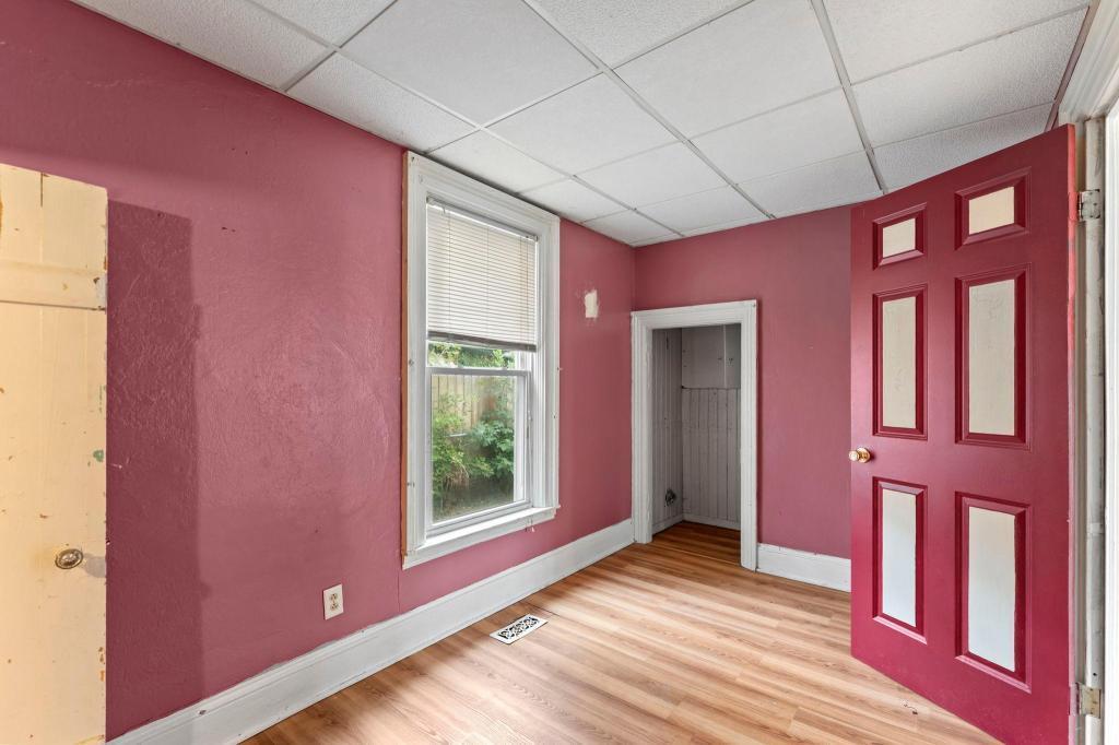 2174 8th Street Property Photo 15