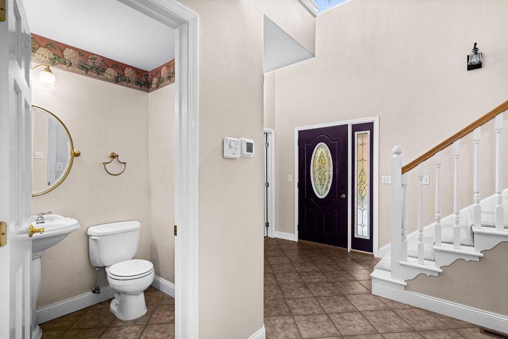 375 Freeman Road Property Photo 6